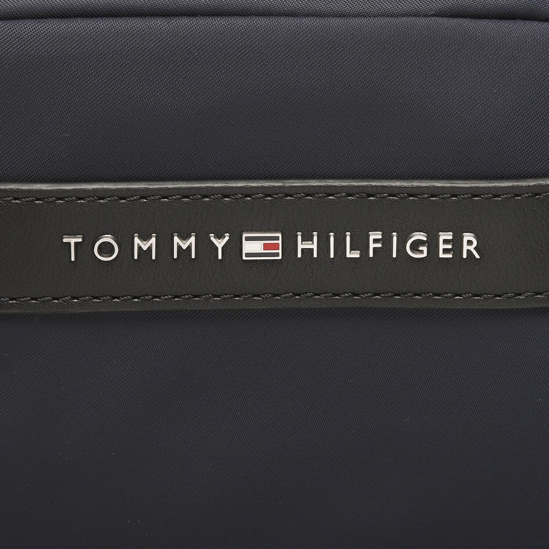 Tommy Hilfiger Мъжка чантичка Th Central Repreve Mini Reporter AM0AM11303 Тъмносин - Pepit.bg