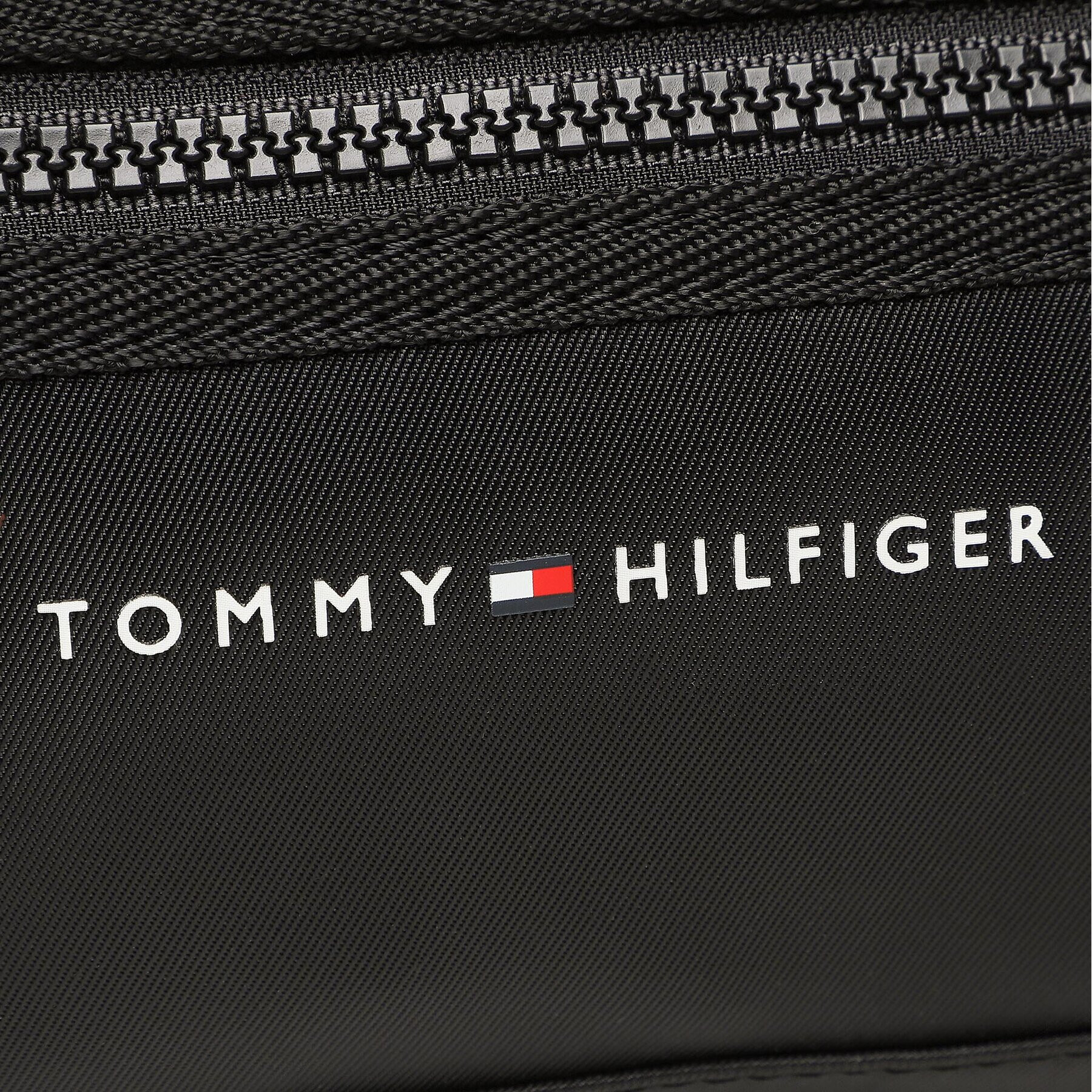 Tommy Hilfiger Несесер Skyline Washbag AM0AM10977 Черен - Pepit.bg