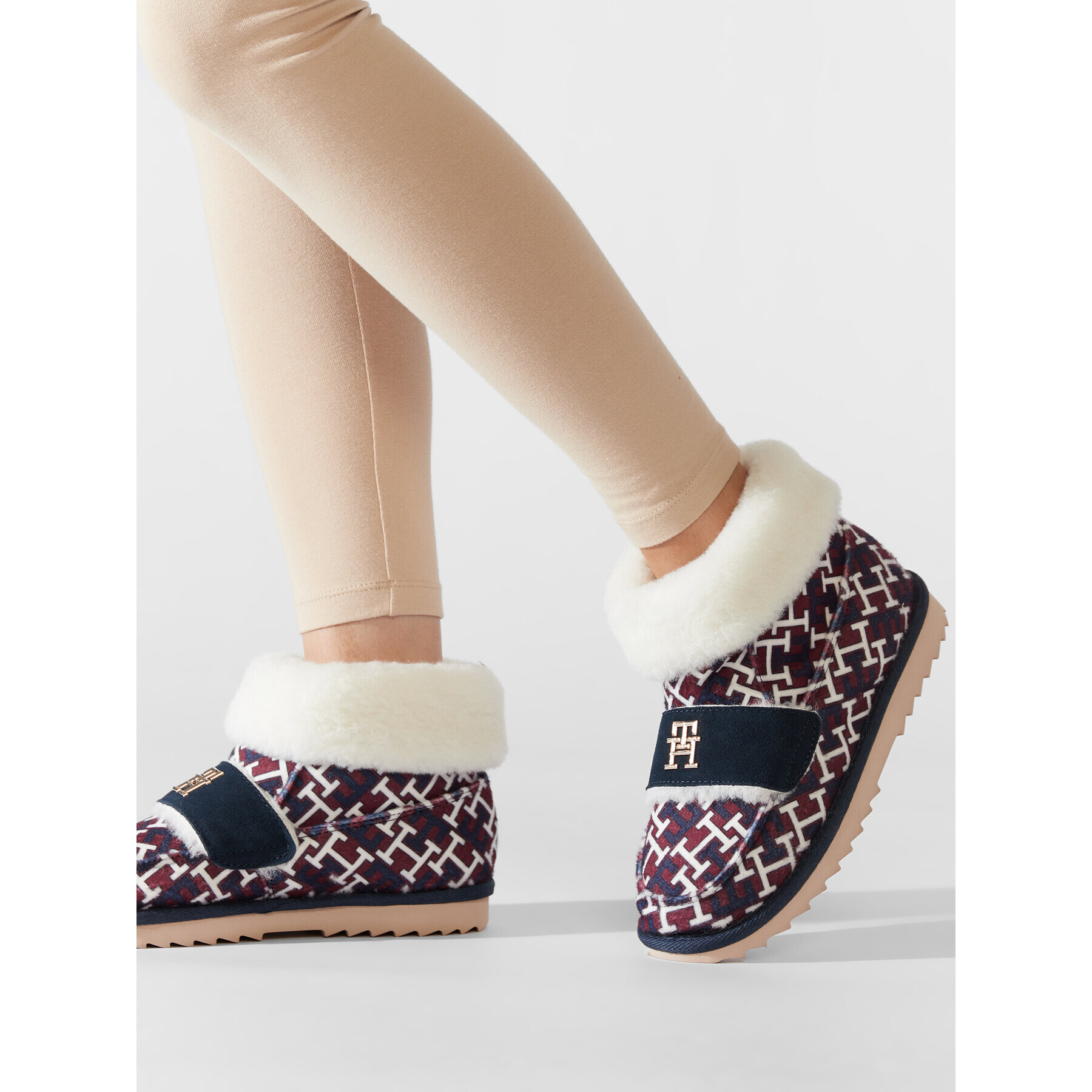 Tommy Hilfiger Пантофи Boot Slipper Monogram FW0FW06717 Тъмносин - Pepit.bg