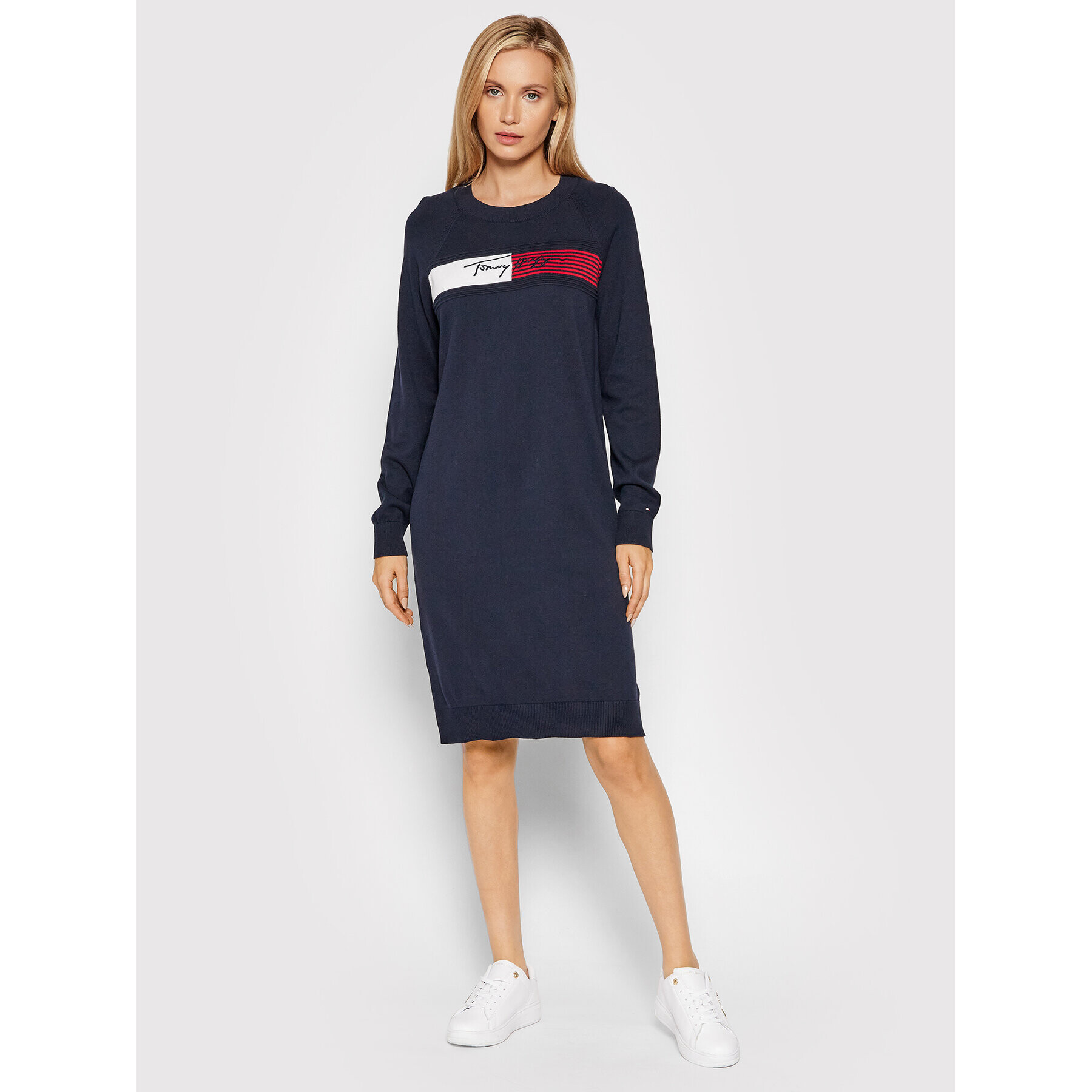 Tommy Hilfiger Плетена рокля Graphic WW0WW31483 Тъмносин Regular Fit - Pepit.bg