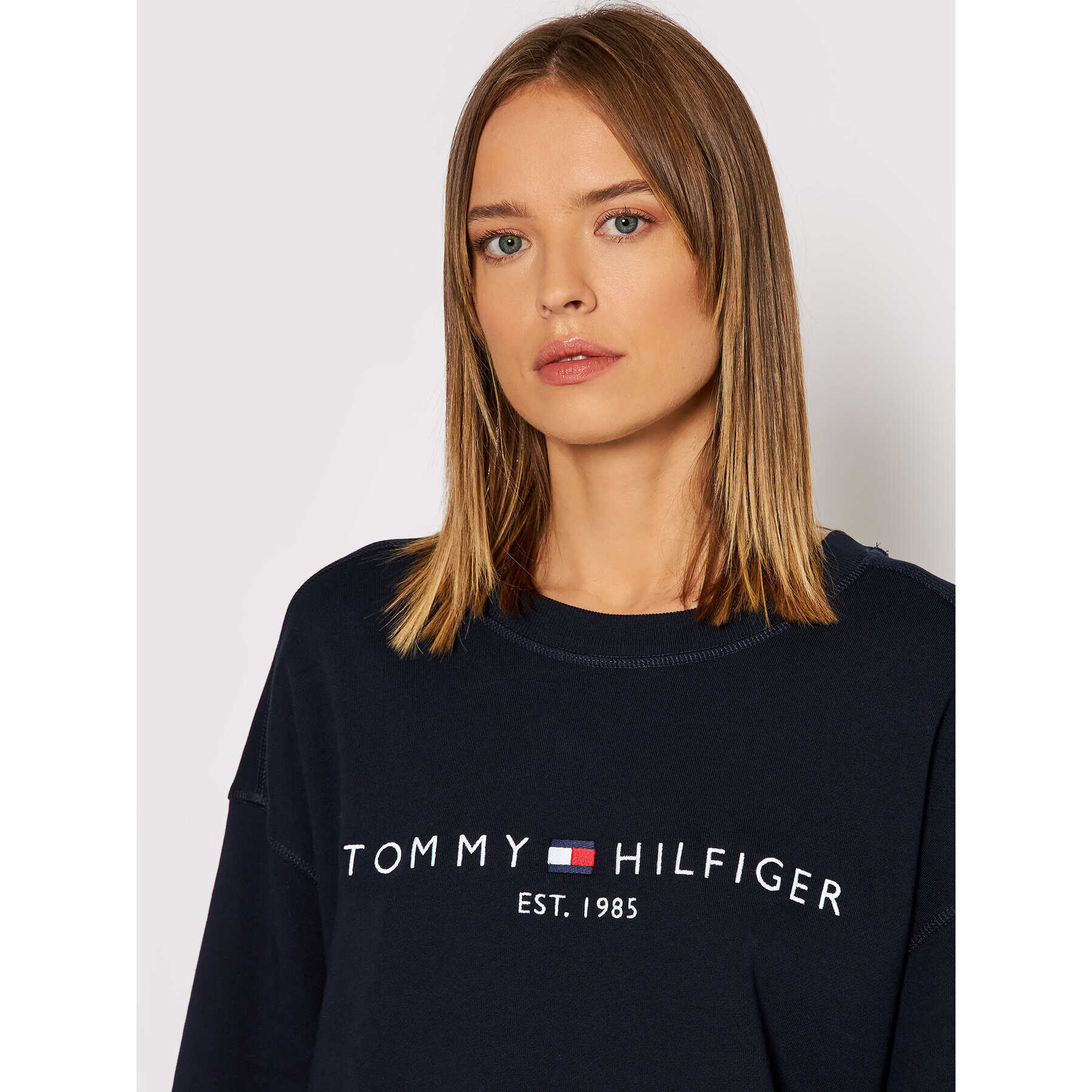 Tommy Hilfiger Плетена рокля Relaxed Hilfiger WW0WW32270DW5 Тъмносин Relaxed Fit - Pepit.bg