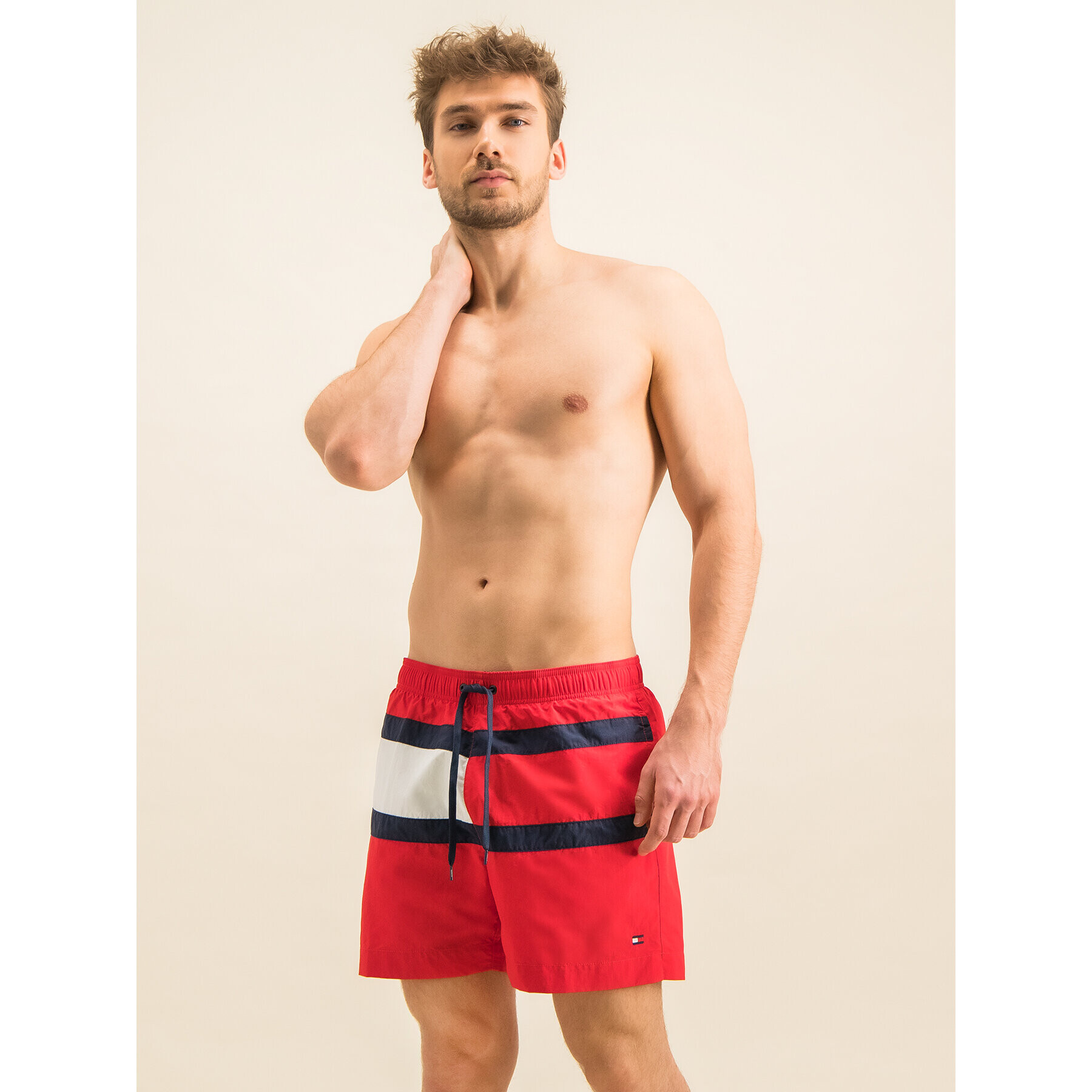 Tommy Hilfiger Плувни шорти Medium Drawstring UM0UM01070 Червен Regular Fit - Pepit.bg