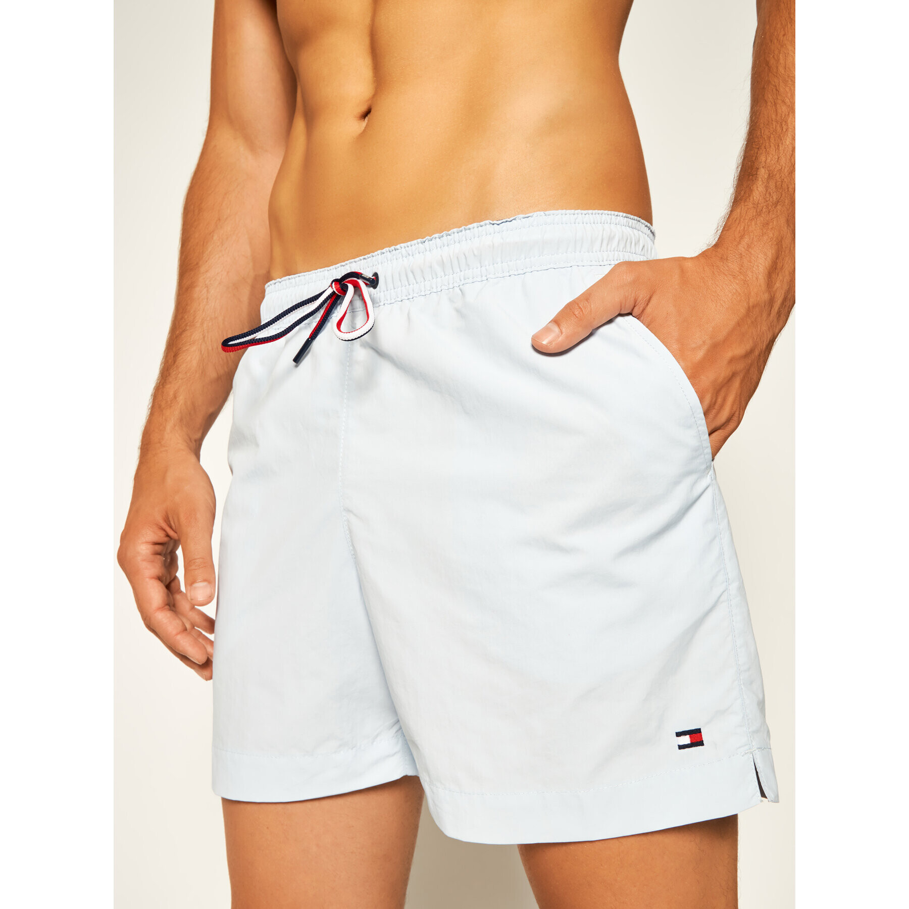 Tommy Hilfiger Плувни шорти Medium Drawstring UM0UM01710 Син Regular Fit - Pepit.bg