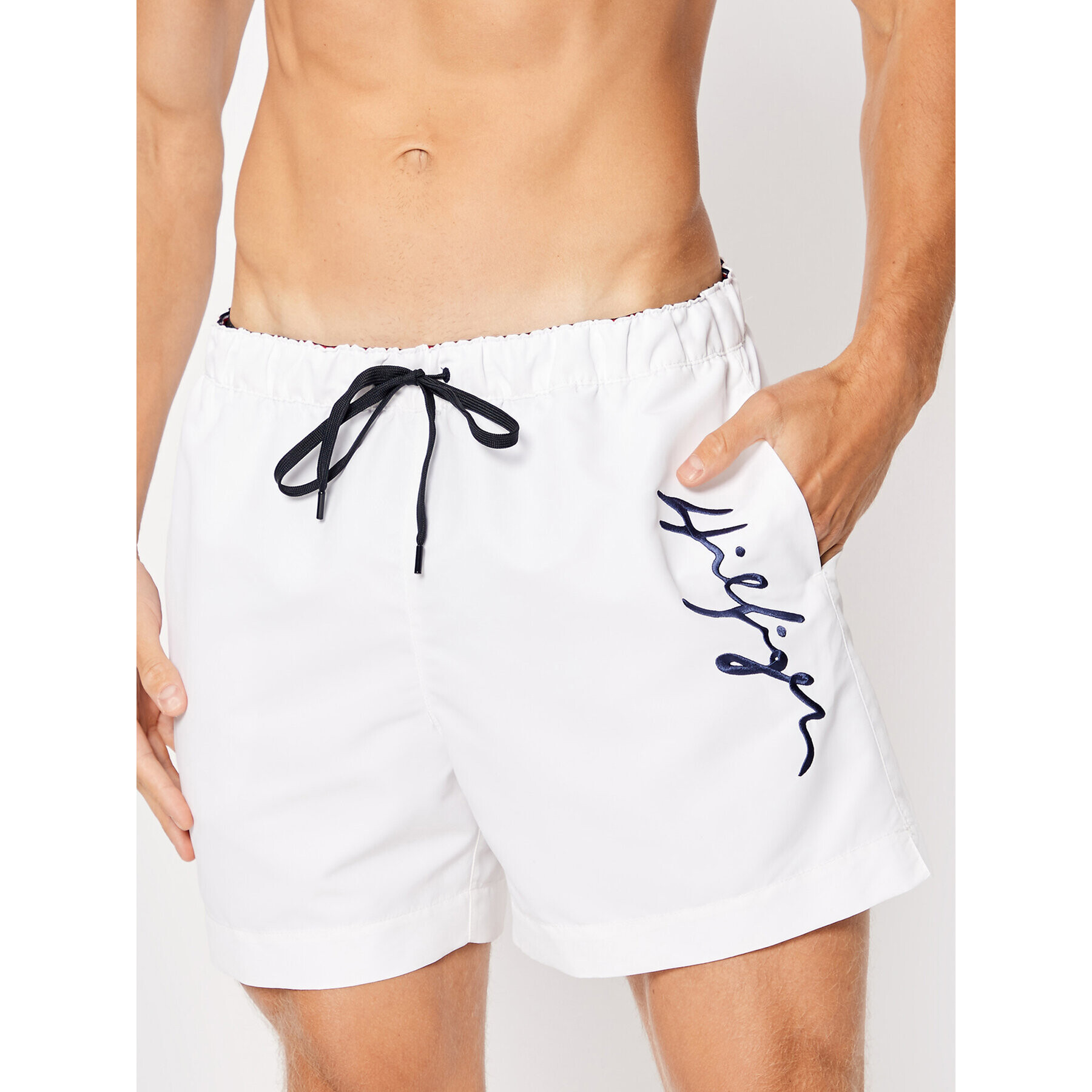 Tommy Hilfiger Плувни шорти Medium Drawstring UM0UM02299 Бял Regular Fit - Pepit.bg