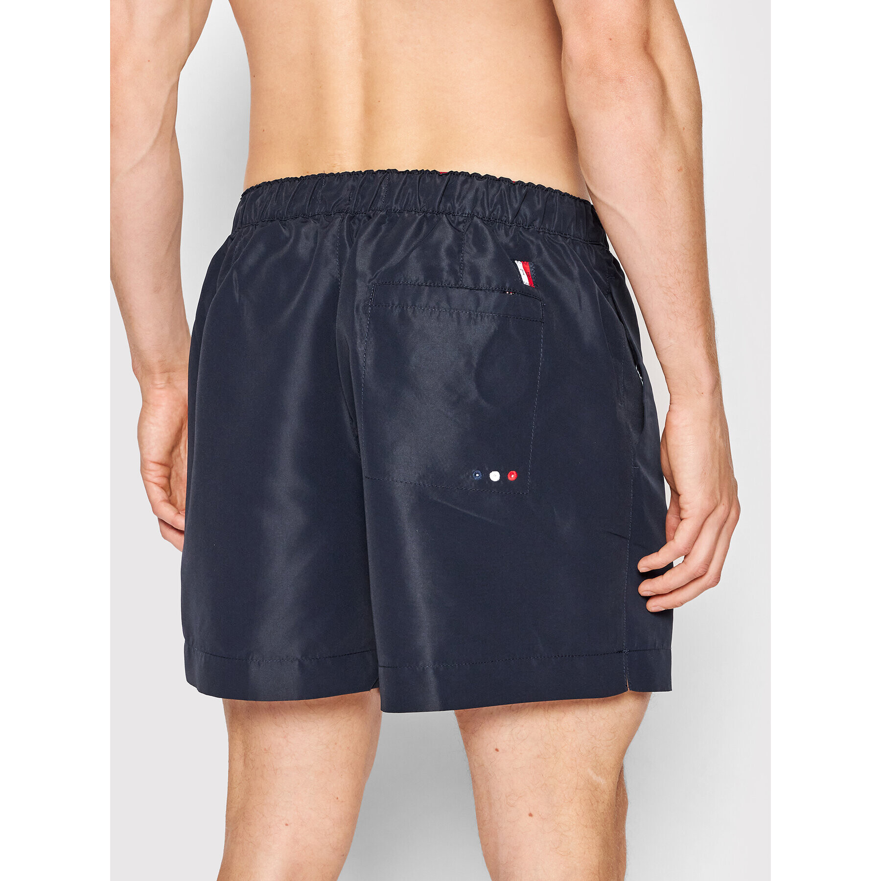 Tommy Hilfiger Плувни шорти Medium Drawstring UM0UM02299 Тъмносин Regular Fit - Pepit.bg