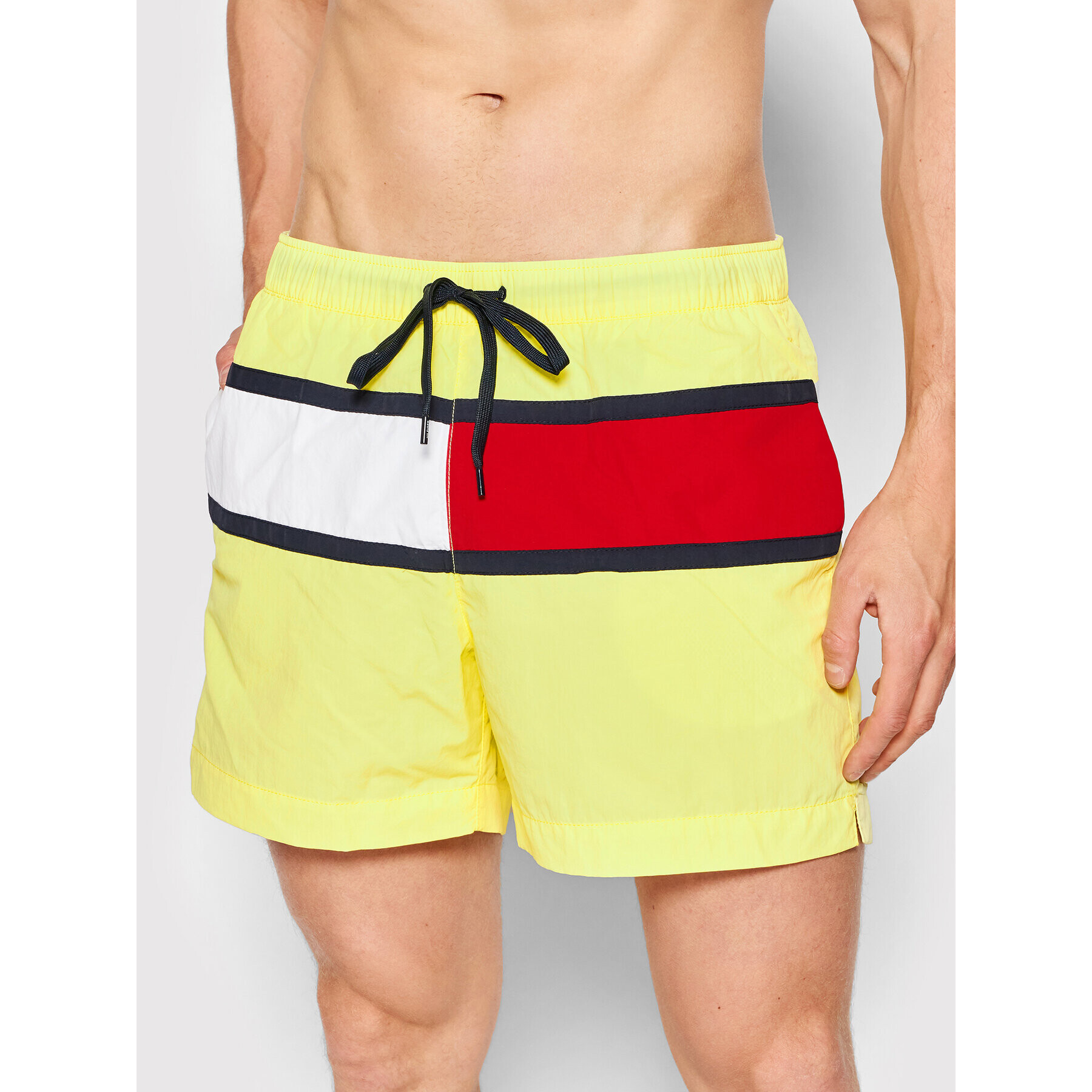 Tommy Hilfiger Плувни шорти Medium UM0UM02055 Жълт Regular Fit - Pepit.bg