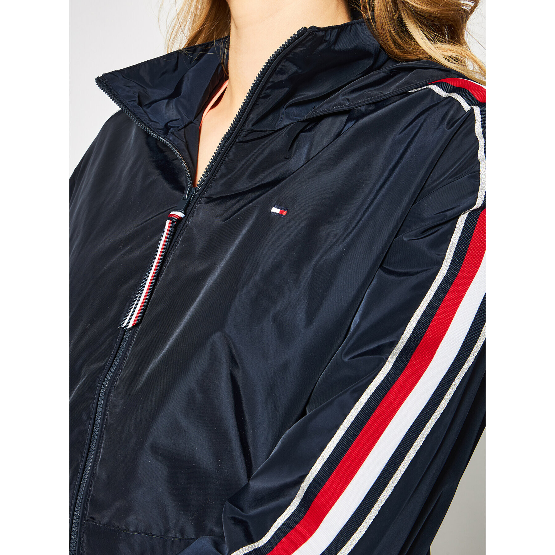 Tommy Hilfiger Преходно яке Cory Packable Windbreaker WW0WW27870 Тъмносин Regular Fit - Pepit.bg