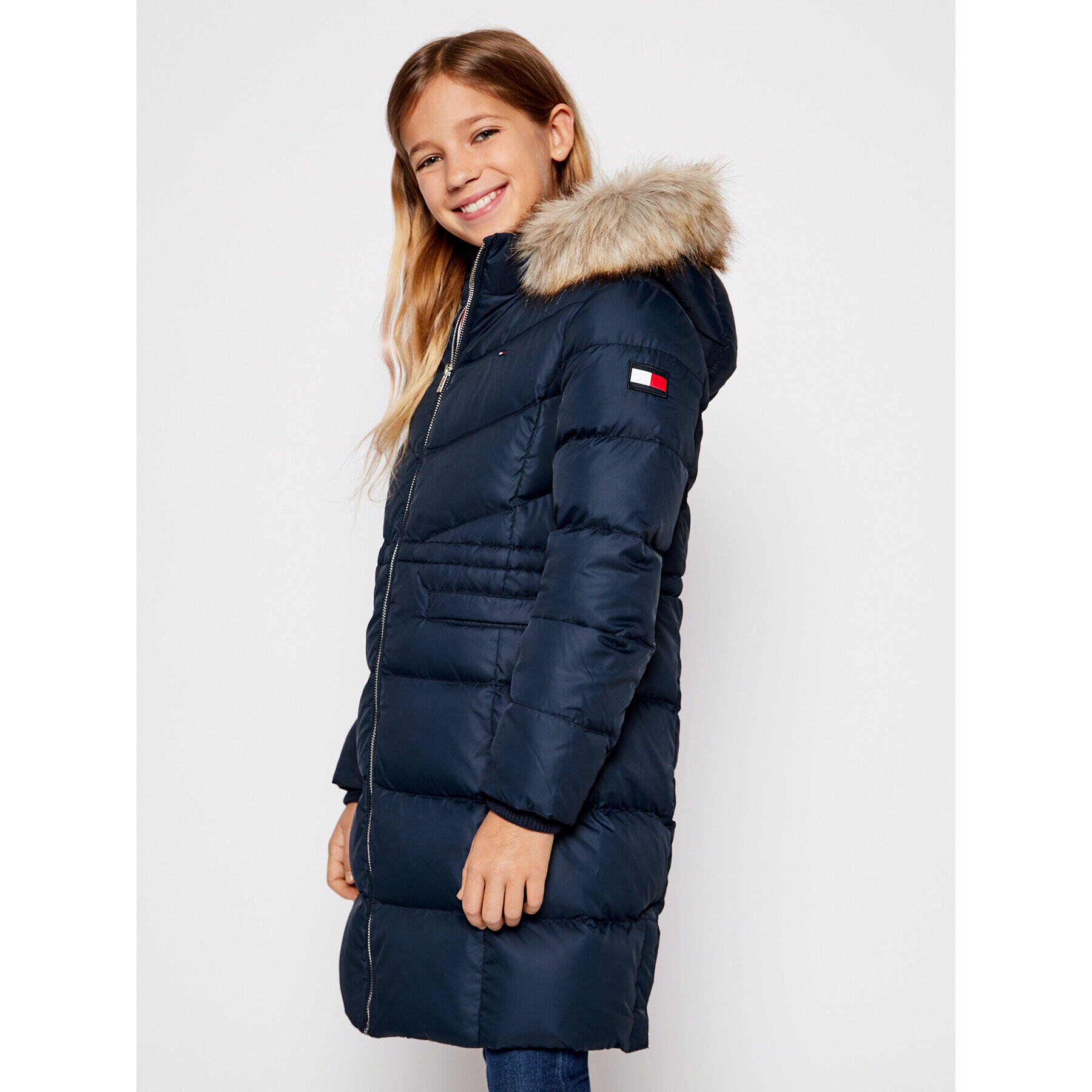 Tommy Hilfiger Пухено яке Alana KG0KG05397 D Тъмносин Regular Fit - Pepit.bg