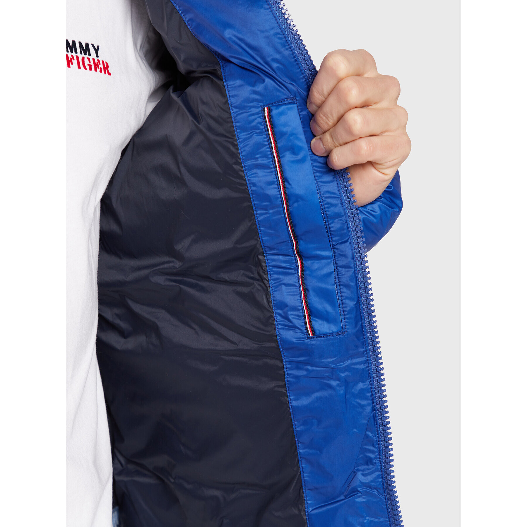 Tommy Hilfiger Пухено яке Cero Gravity MW0MW27685 Син Regular Fit - Pepit.bg