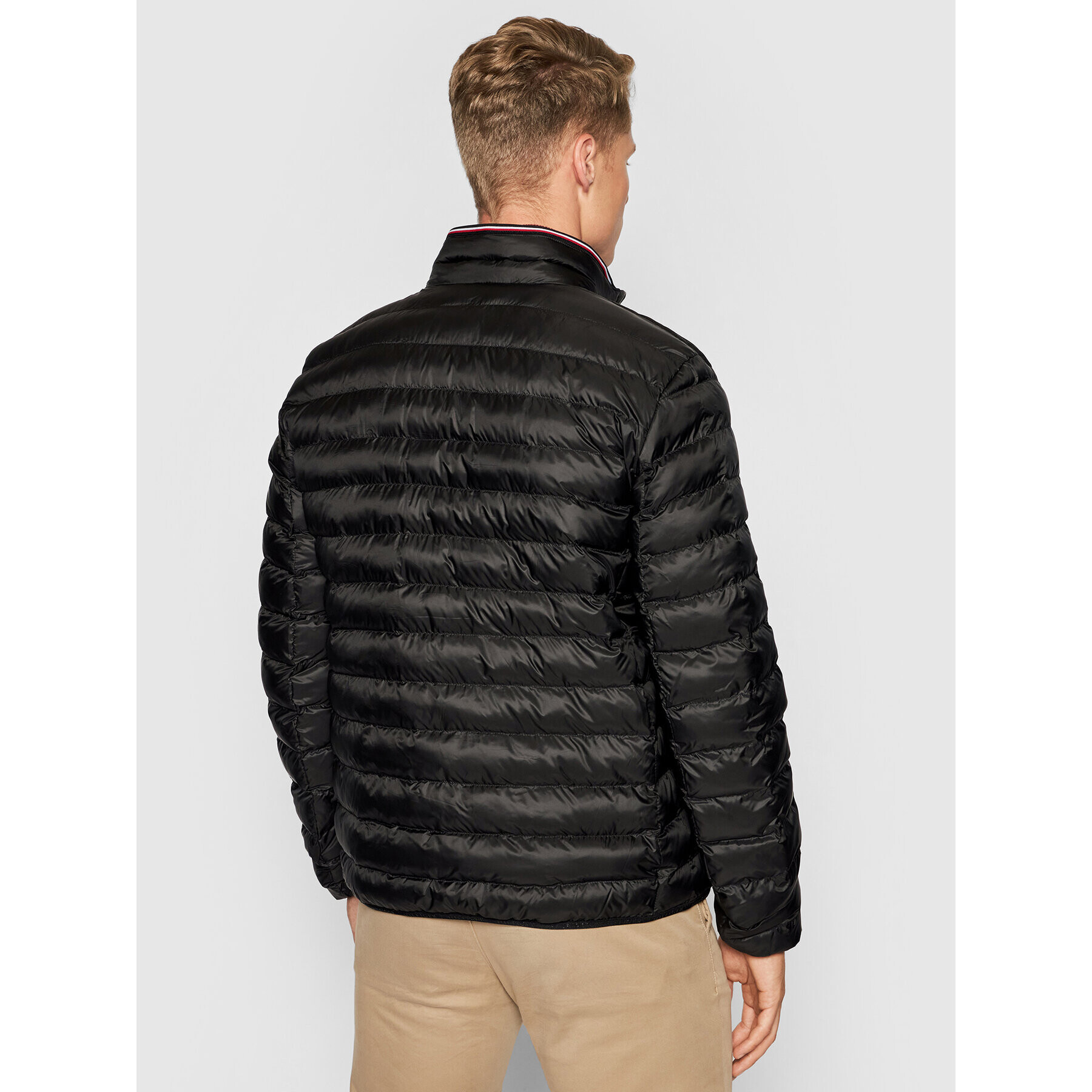 Tommy Hilfiger Пухено яке Core Circular MW0MW18763 Черен Regular Fit - Pepit.bg