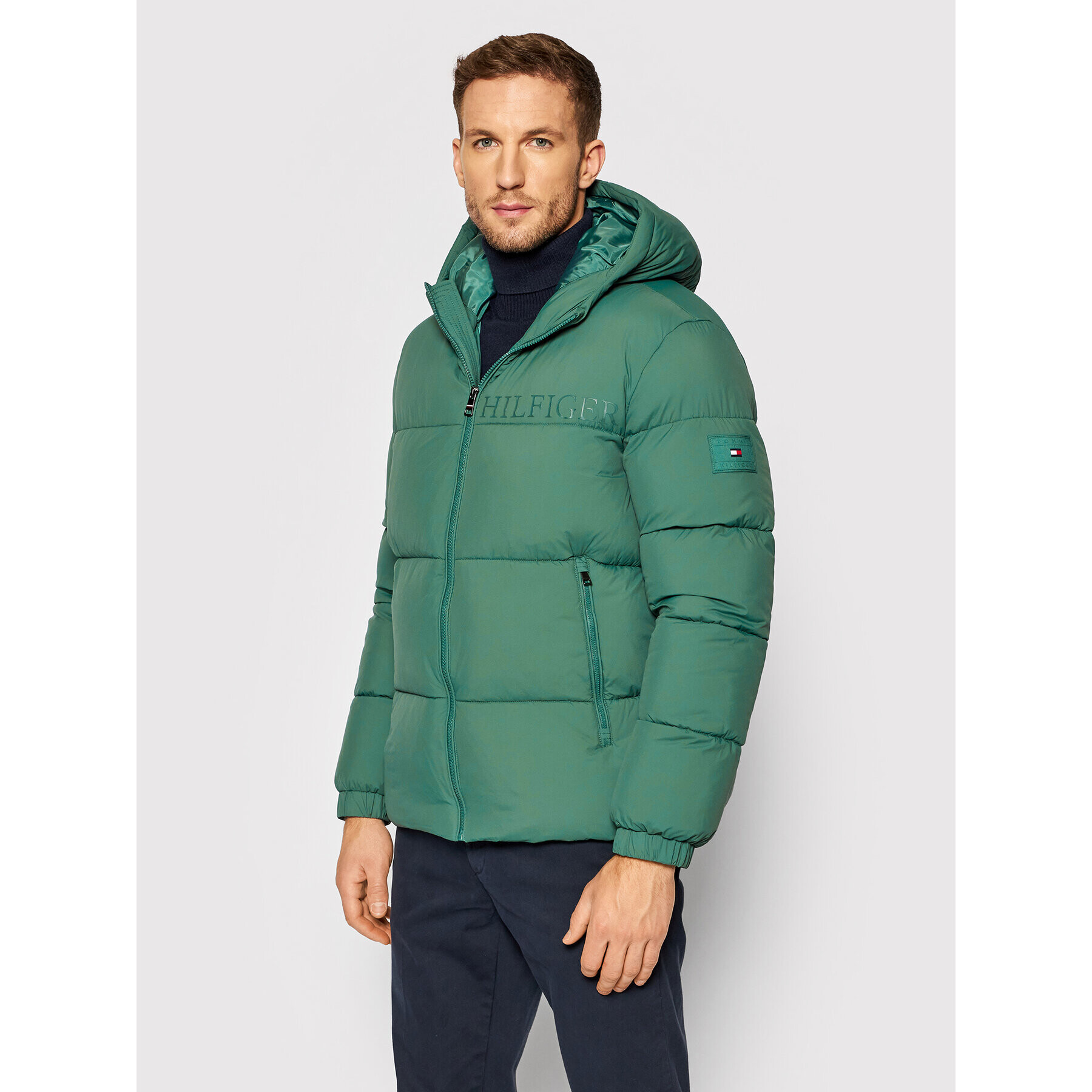 Tommy Hilfiger Пухено яке High Loft MW0MW19656 Зелен Regular Fit - Pepit.bg
