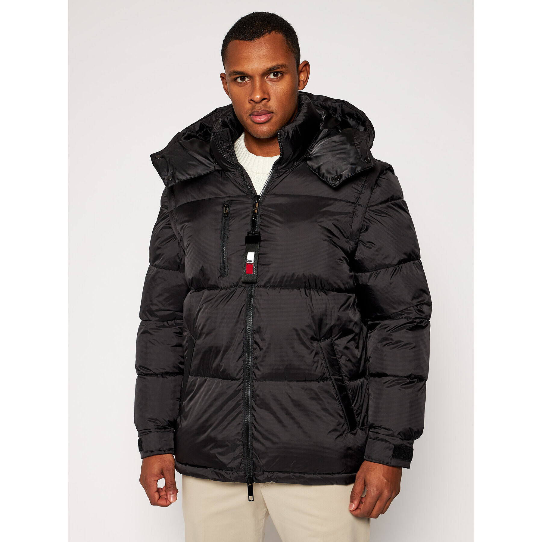 Tommy Hilfiger Пухено яке LEWIS HAMILTON Modular MW0MW15305 Черен Regular Fit - Pepit.bg