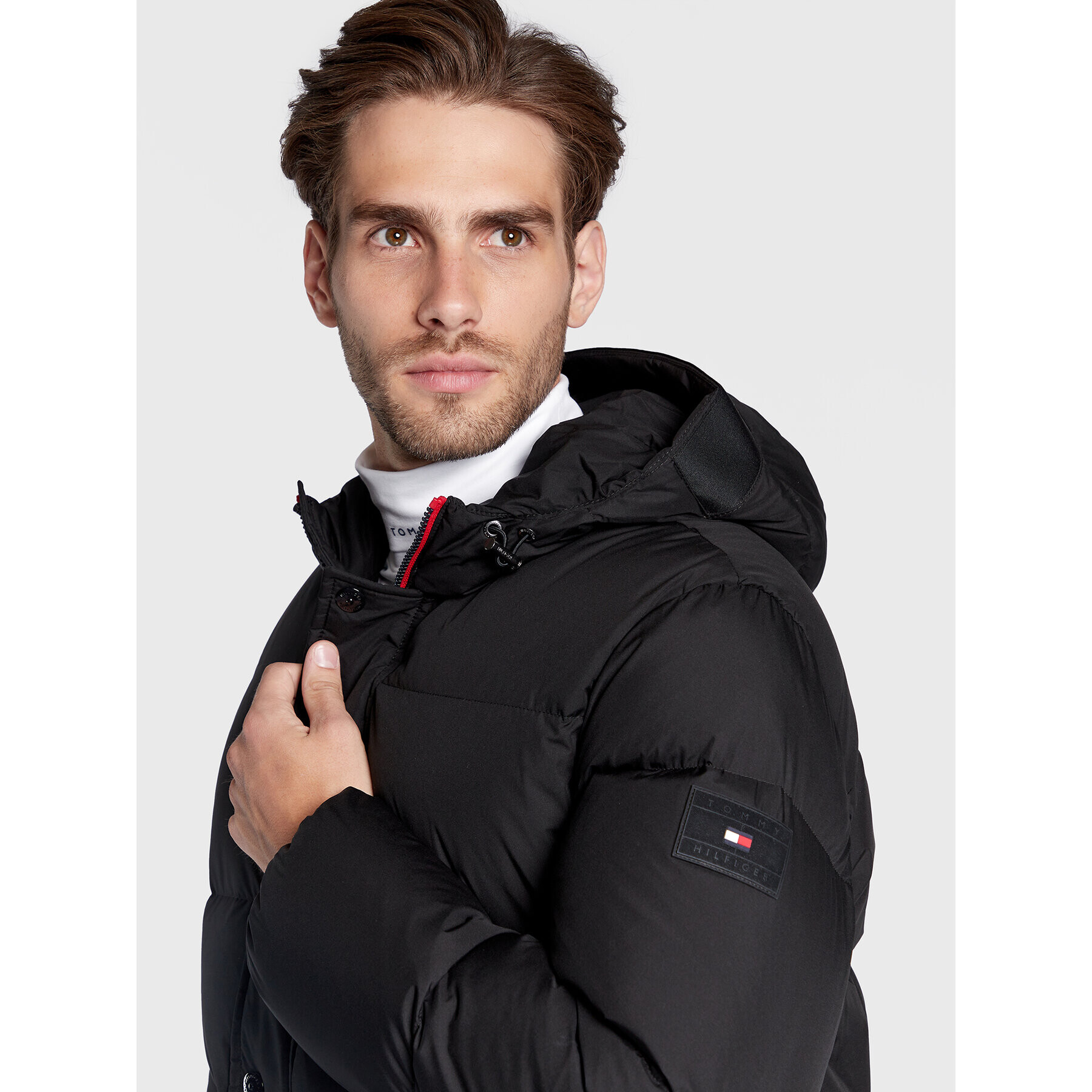 Tommy Hilfiger Пухено яке MW0MW27683 Черен Regular Fit - Pepit.bg