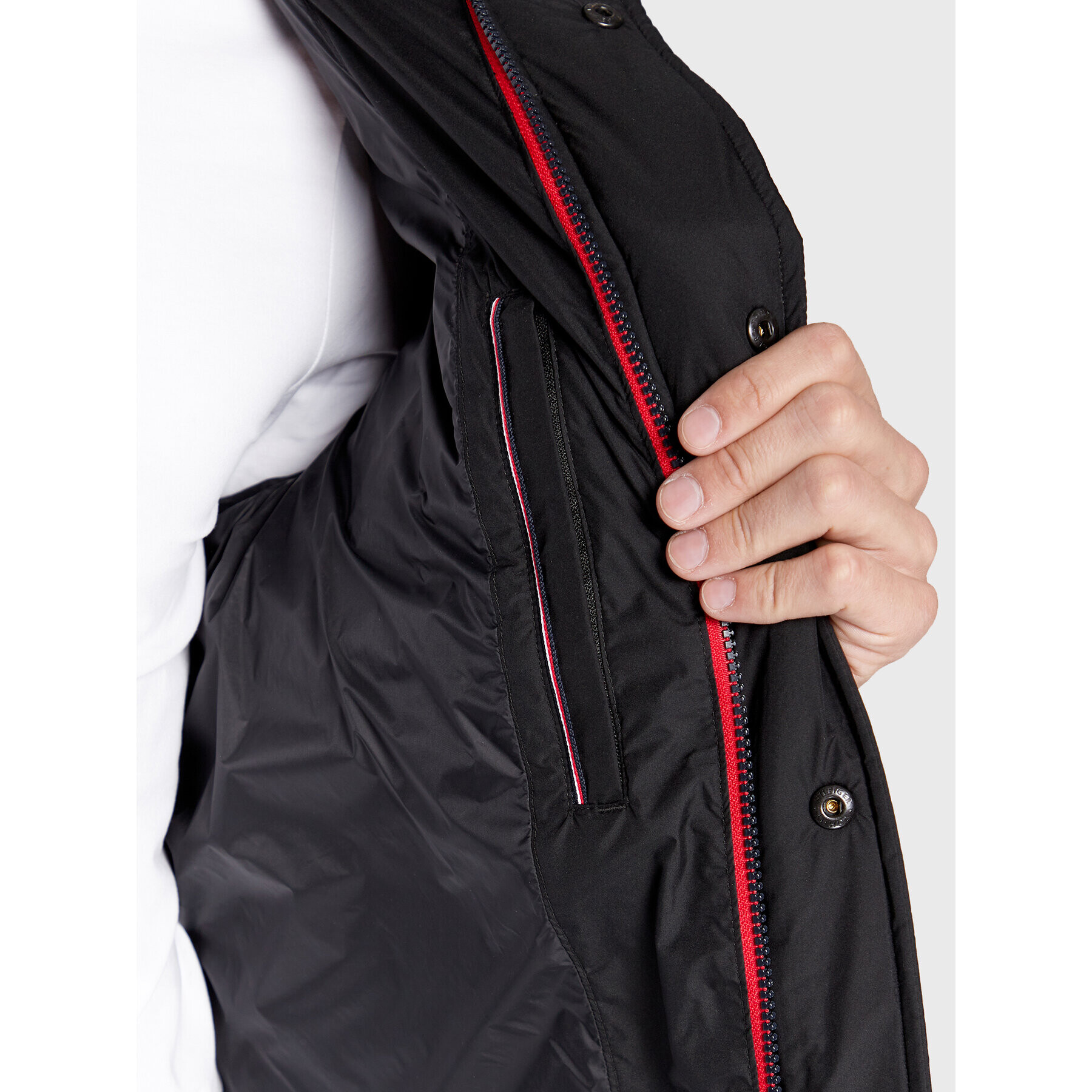Tommy Hilfiger Пухено яке MW0MW27683 Черен Regular Fit - Pepit.bg