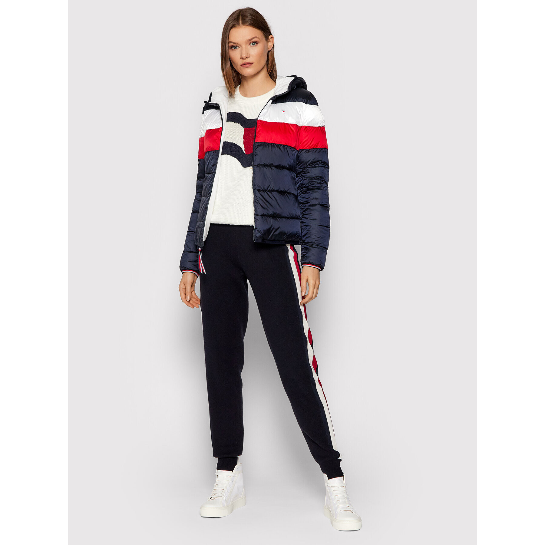 Tommy Hilfiger Пухено яке Reversible WW0WW31288 Бял Regular Fit - Pepit.bg