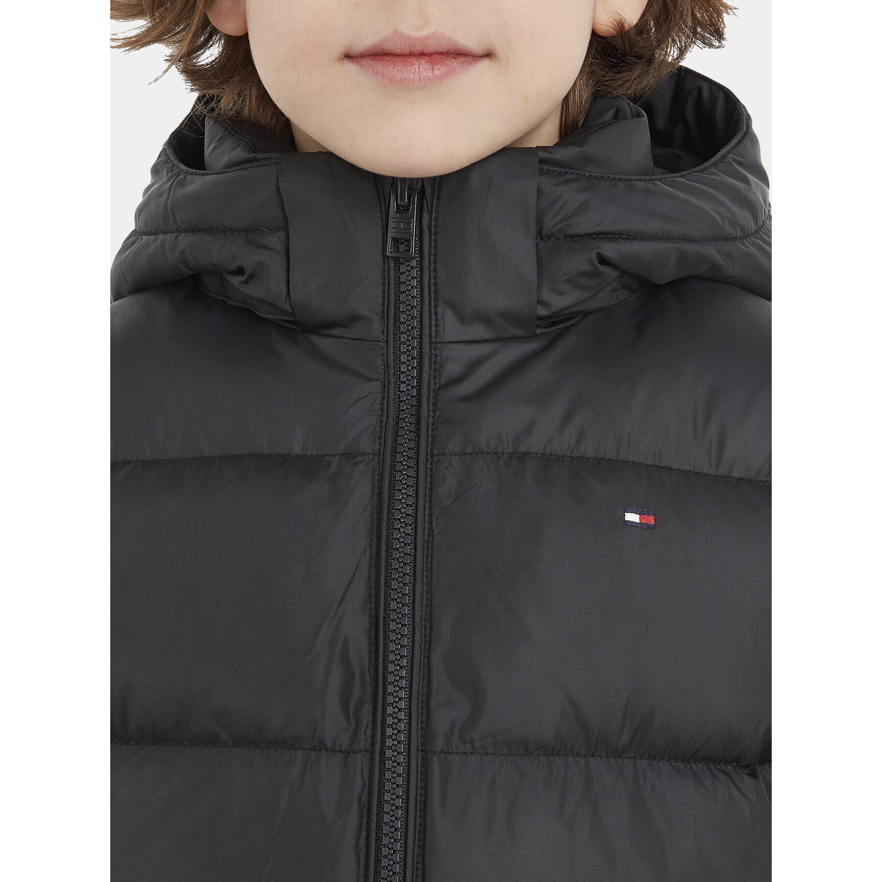 Tommy Hilfiger Пухено яке Essential KB0KB08341 M Черен Regular Fit - Pepit.bg