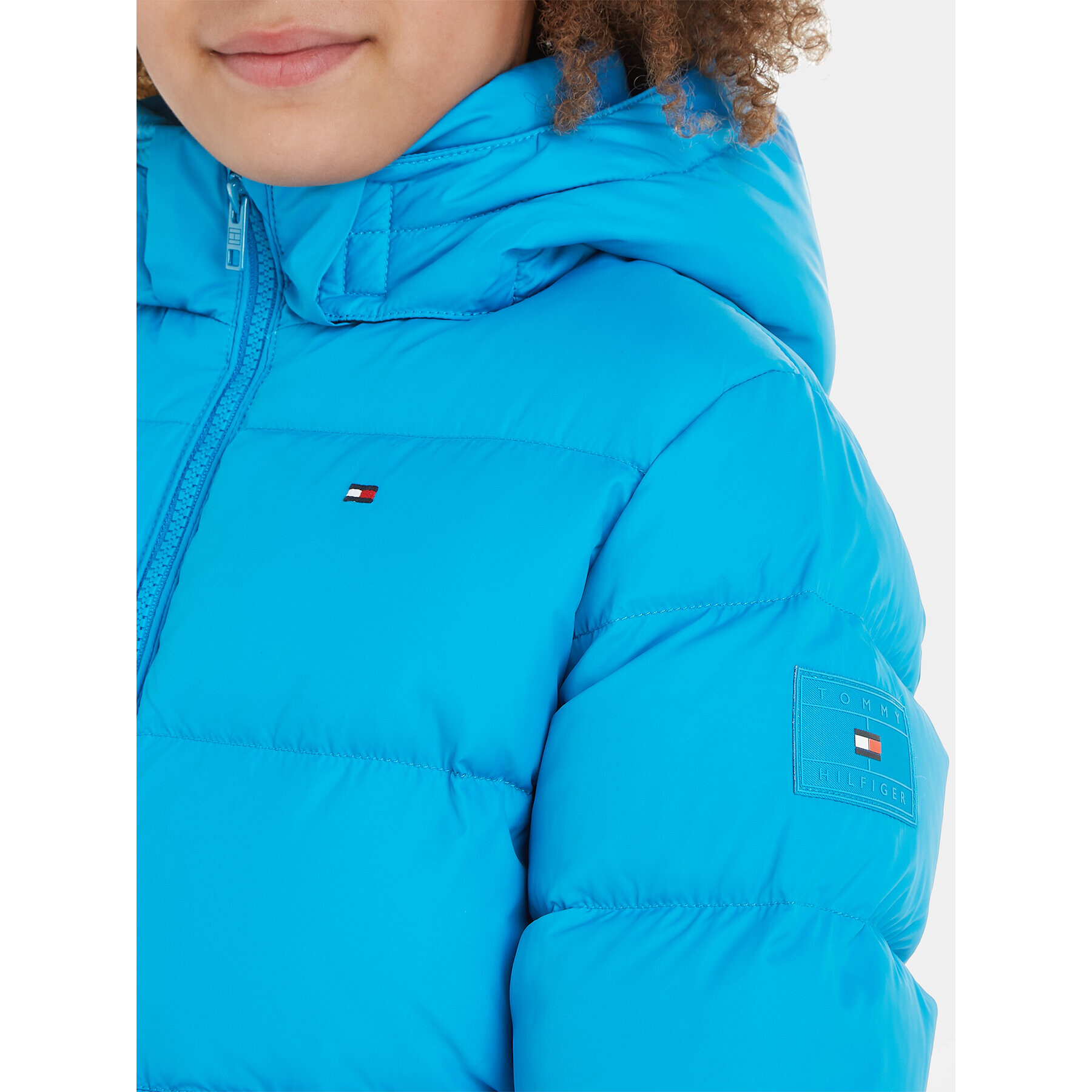 Tommy Hilfiger Пухено яке Essential KB0KB08341 M Син Regular Fit - Pepit.bg