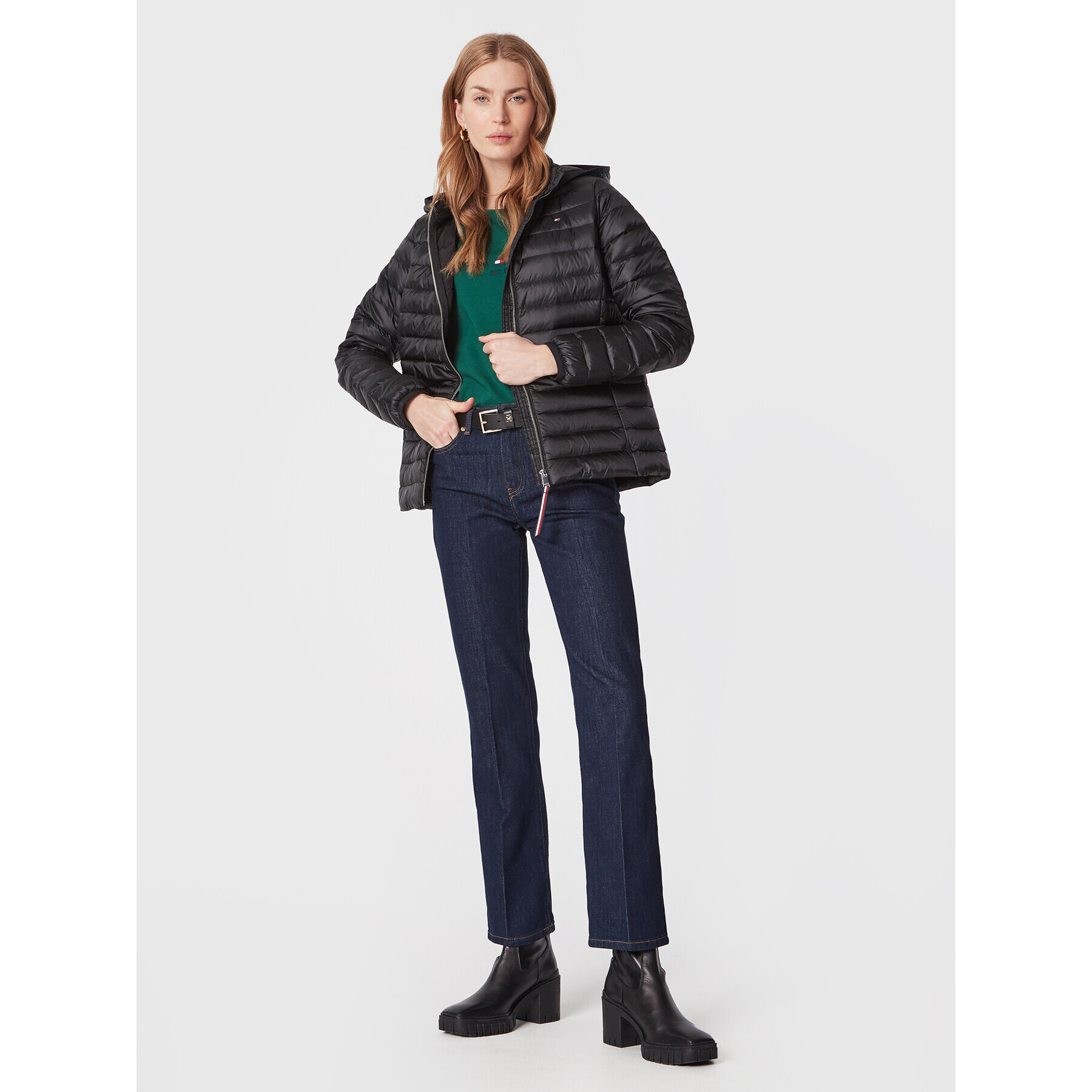 Tommy Hilfiger Пухено яке Feminne WW0WW37264 Черен Regular Fit - Pepit.bg