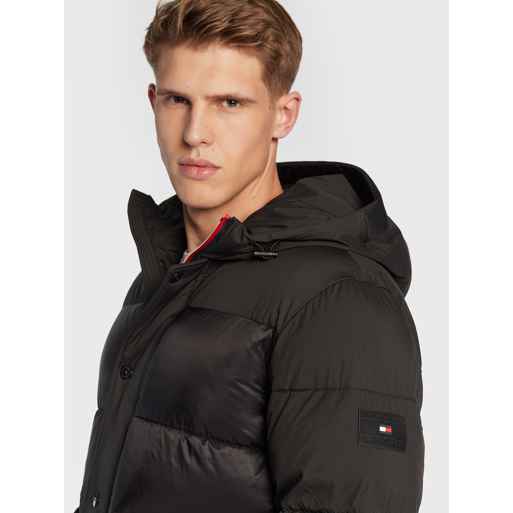 Tommy Hilfiger Пухено яке MW0MW28723 Черен Regular Fit - Pepit.bg