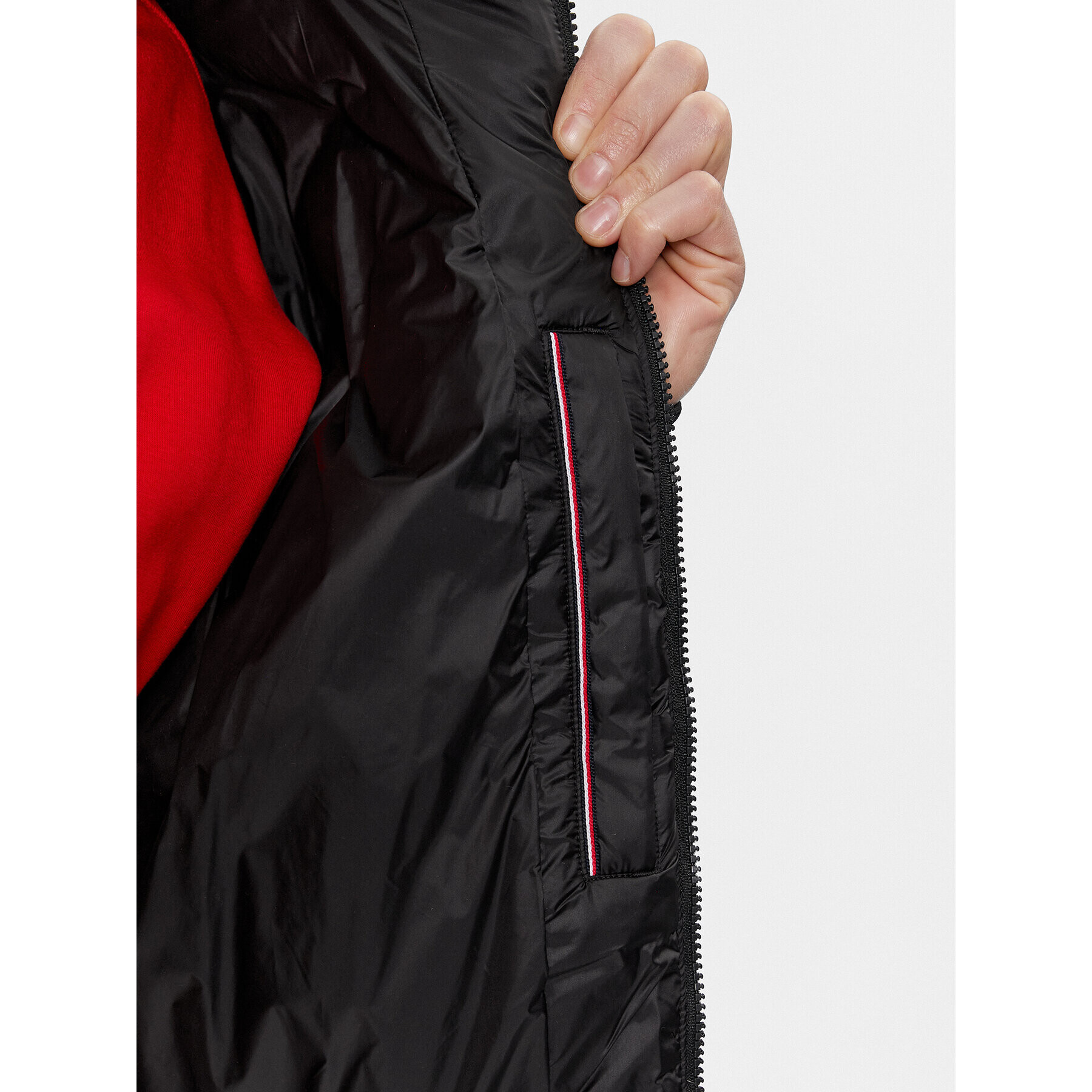 Tommy Hilfiger Пухено яке MW0MW32766 Черен Regular Fit - Pepit.bg