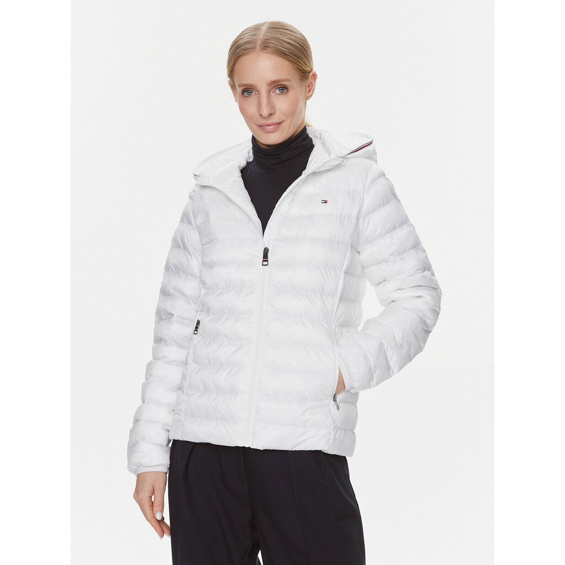 Tommy Hilfiger Пухено яке WW0WW38927 Бял Regular Fit - Pepit.bg