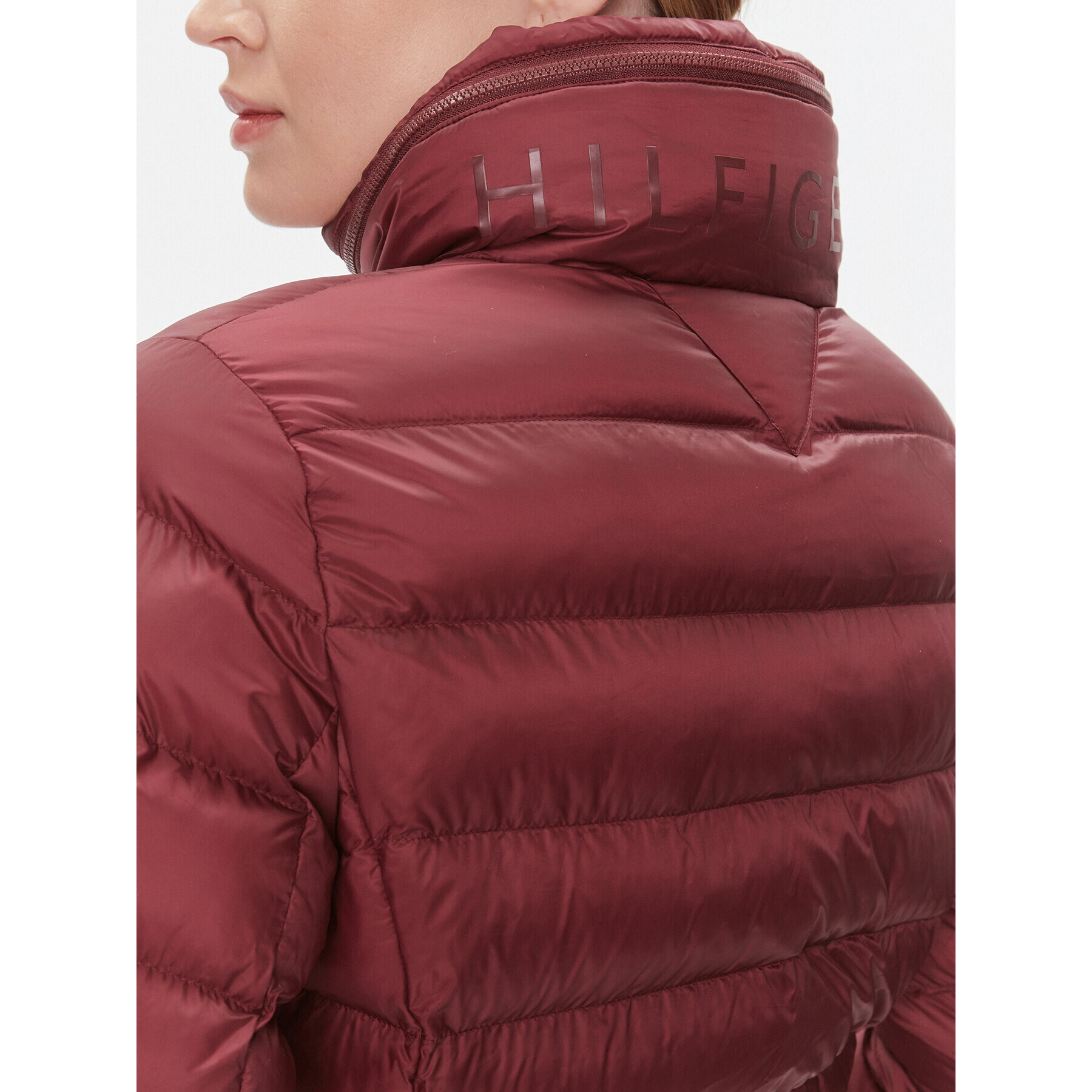Tommy Hilfiger Пухено яке WW0WW39581 Бордо Regular Fit - Pepit.bg