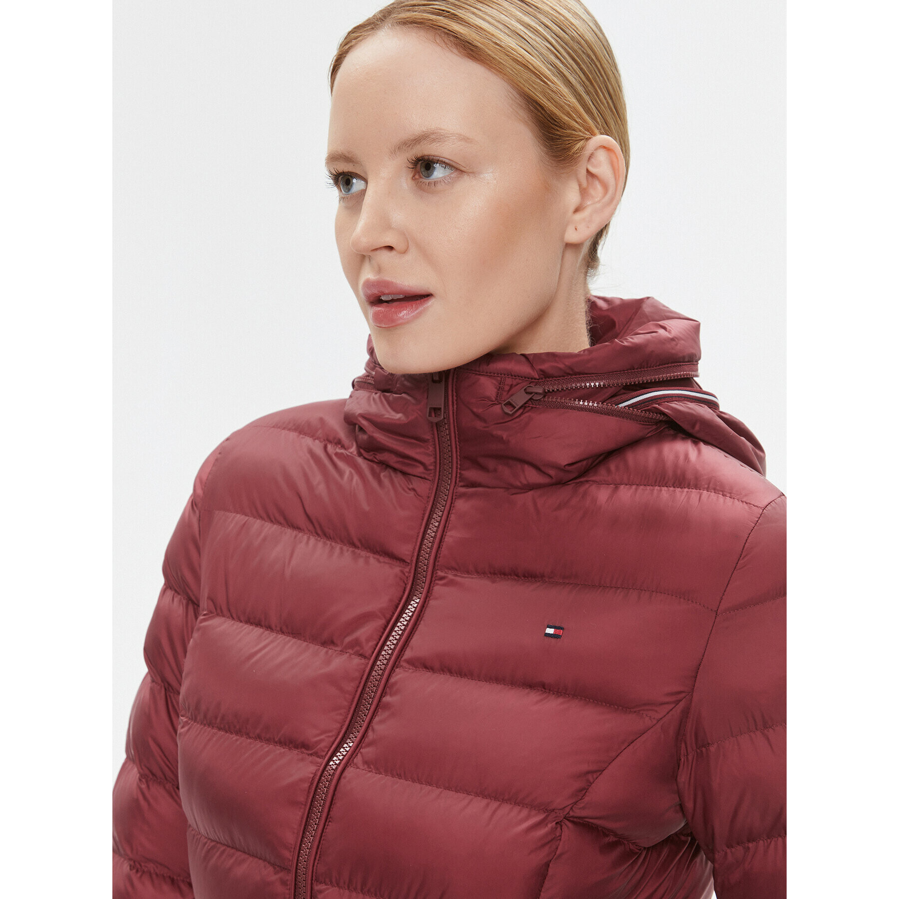 Tommy Hilfiger Пухено яке WW0WW39581 Бордо Regular Fit - Pepit.bg