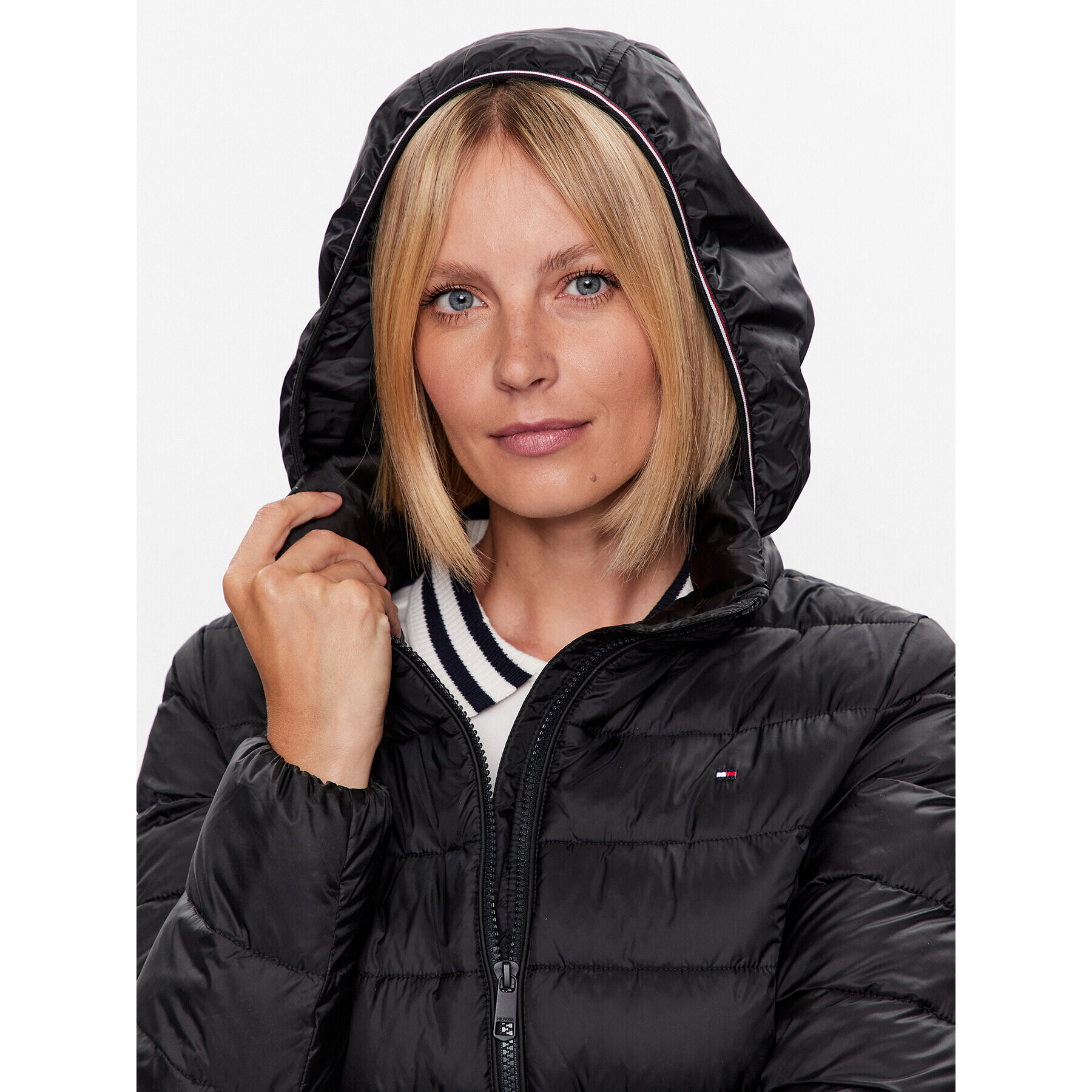 Tommy Hilfiger Пухено яке WW0WW39581 Черен Regular Fit - Pepit.bg