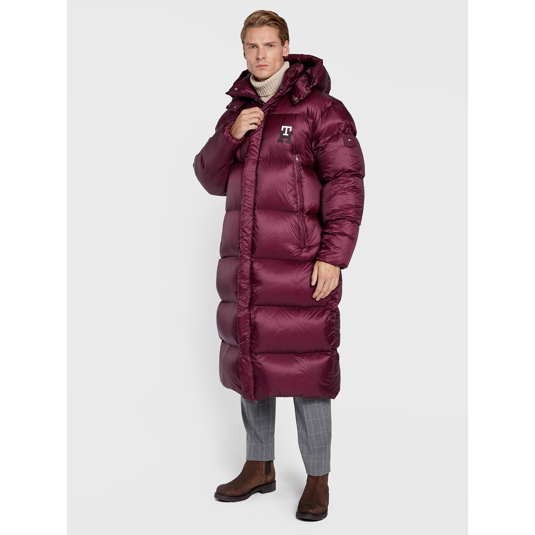 Tommy Hilfiger Пухено яке Zero Gravity MW0MW27686 Бордо Regular Fit - Pepit.bg