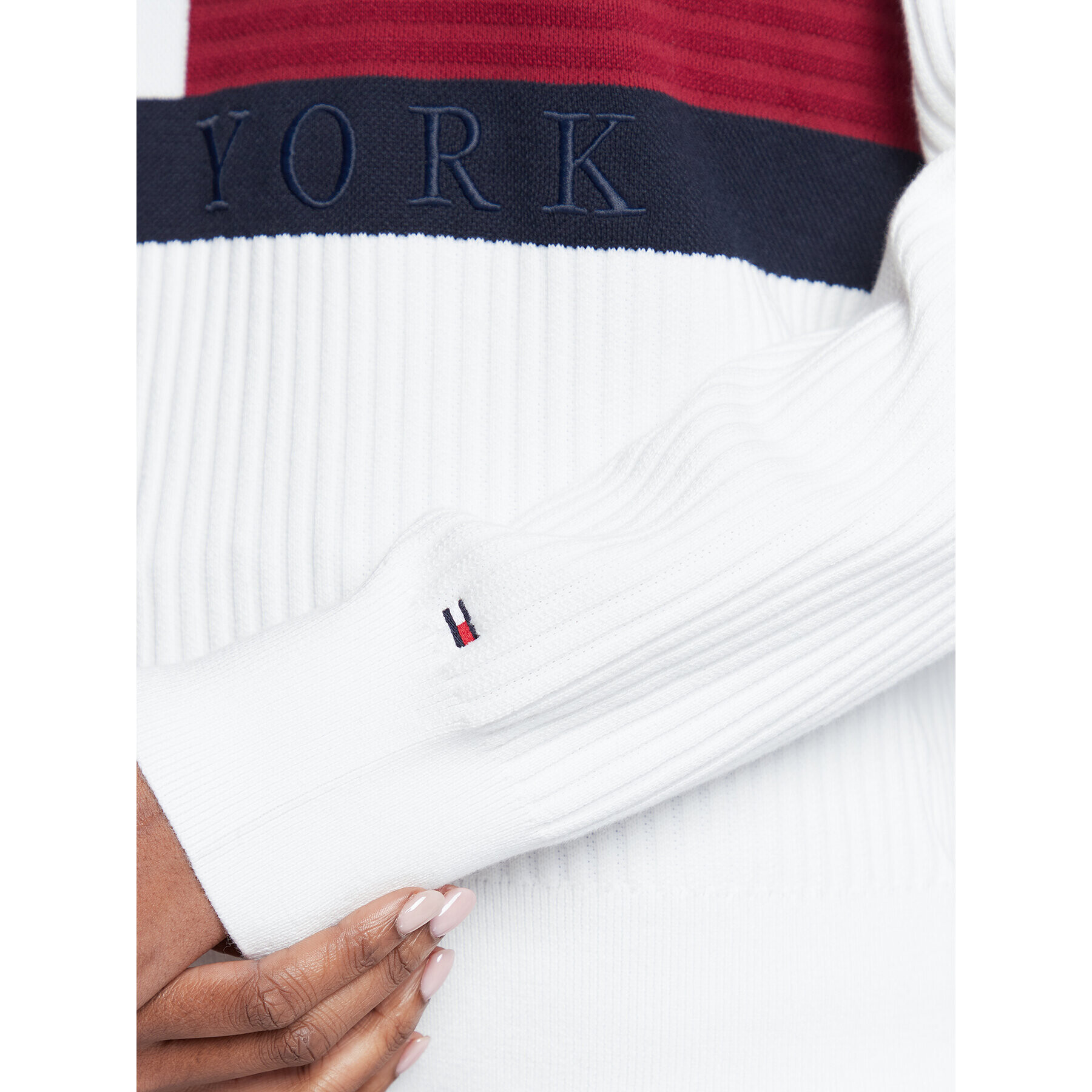 Tommy Hilfiger Пуловер Flag WW0WW37457 Бял Regular Fit - Pepit.bg