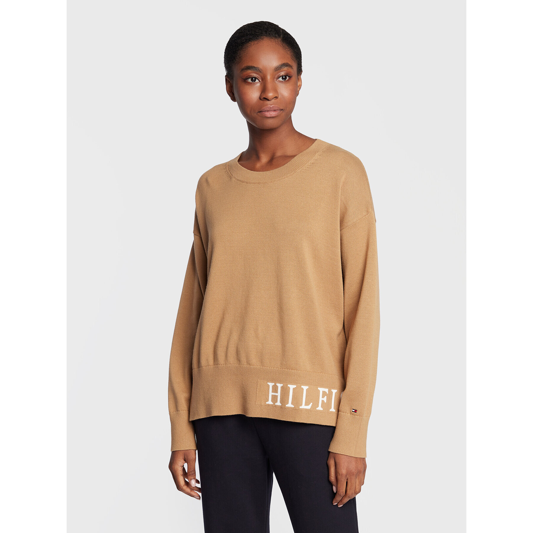 Tommy Hilfiger Пуловер Graphic WW0WW35768 Кафяв Relaxed Fit - Pepit.bg