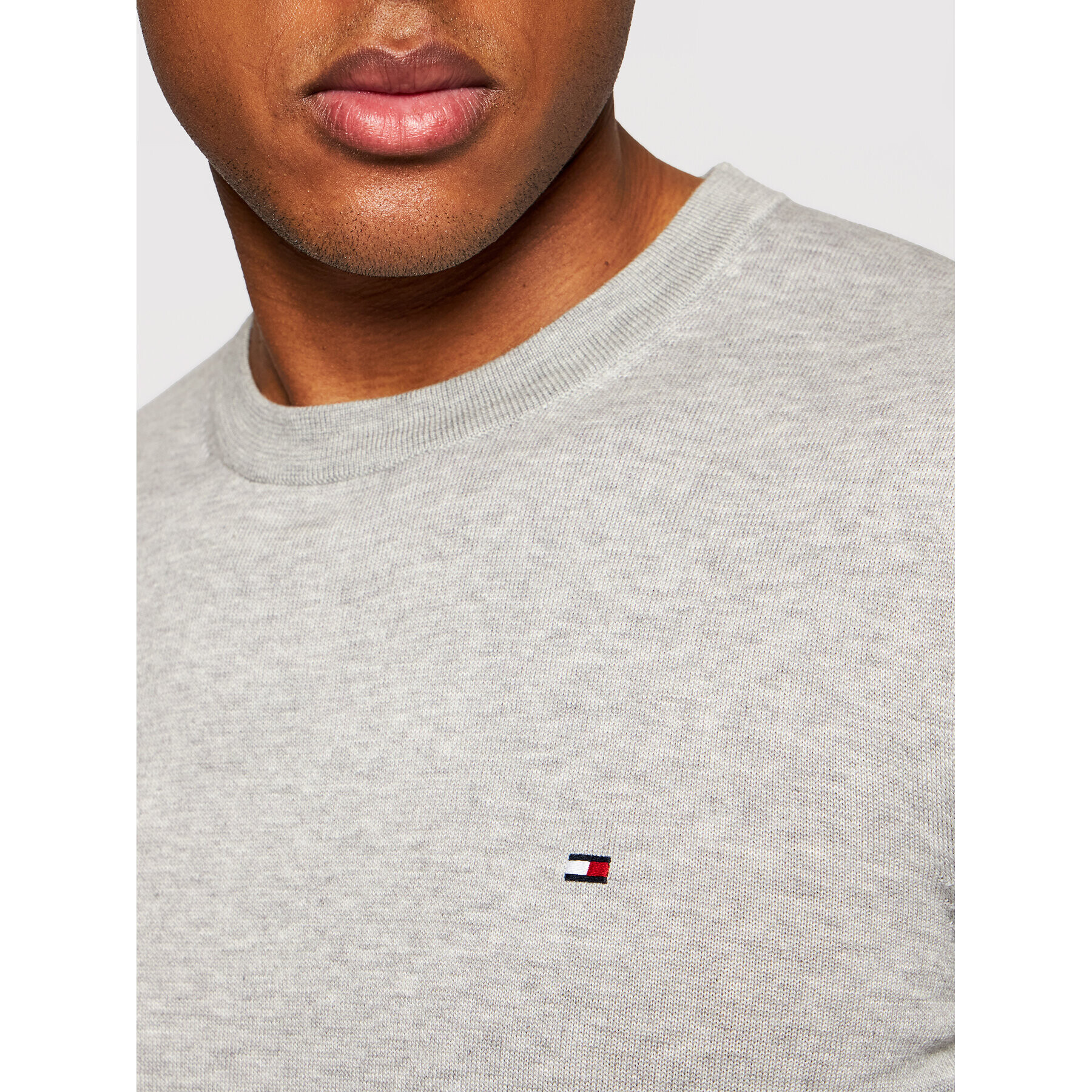 Tommy Hilfiger Пуловер MW0MW04978 Сив Regular Fit - Pepit.bg