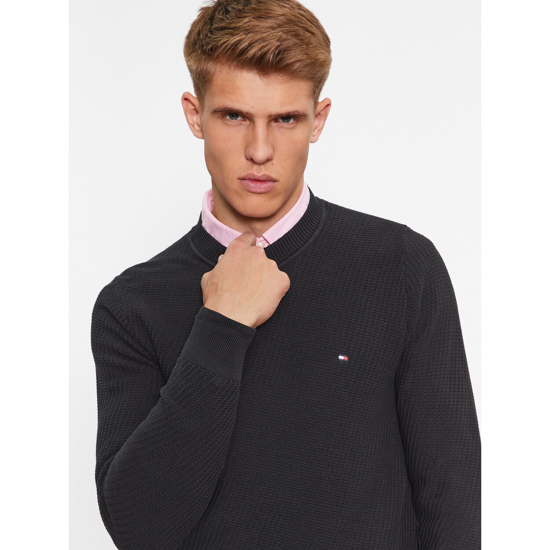 Tommy Hilfiger Пуловер MW0MW33131 Черен Regular Fit - Pepit.bg
