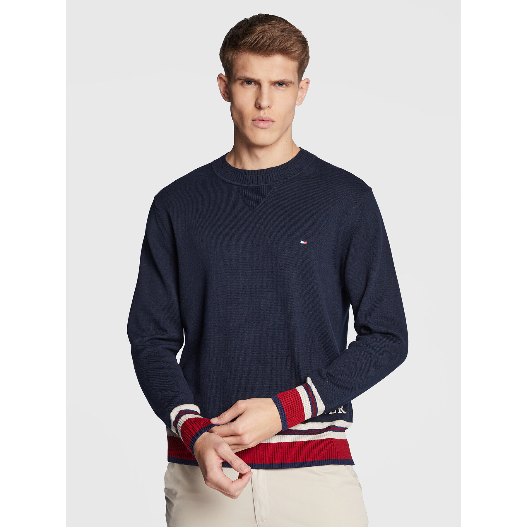 Tommy Hilfiger Пуловер Placed Graphic MW0MW29028 Тъмносин Relaxed Fit - Pepit.bg