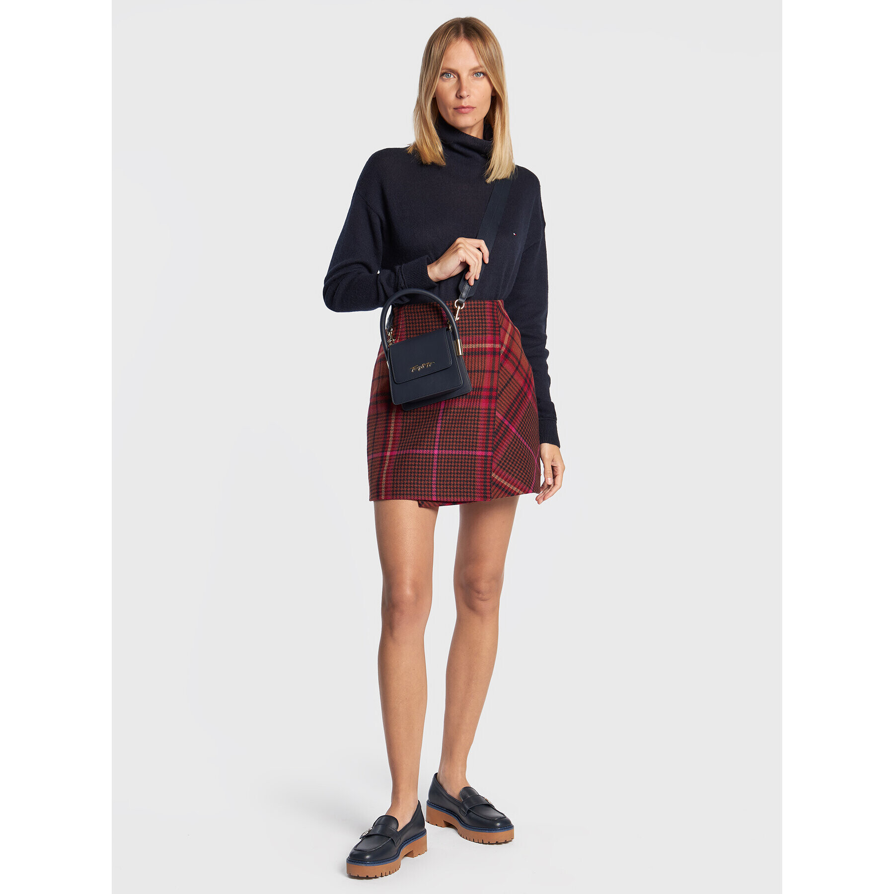 Tommy Hilfiger Пуловер Softwool WW0WW35770 Тъмносин Relaxed Fit - Pepit.bg
