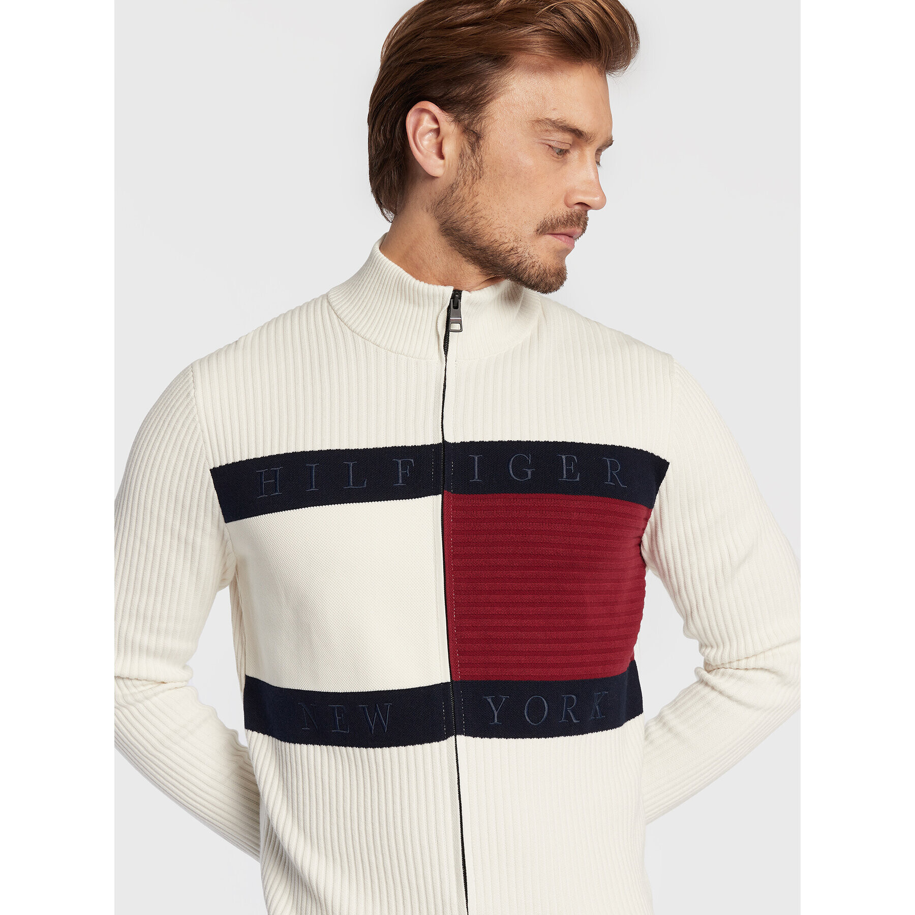 Tommy Hilfiger Пуловер Structure Flag MW0MW25343 Бял Regular Fit - Pepit.bg