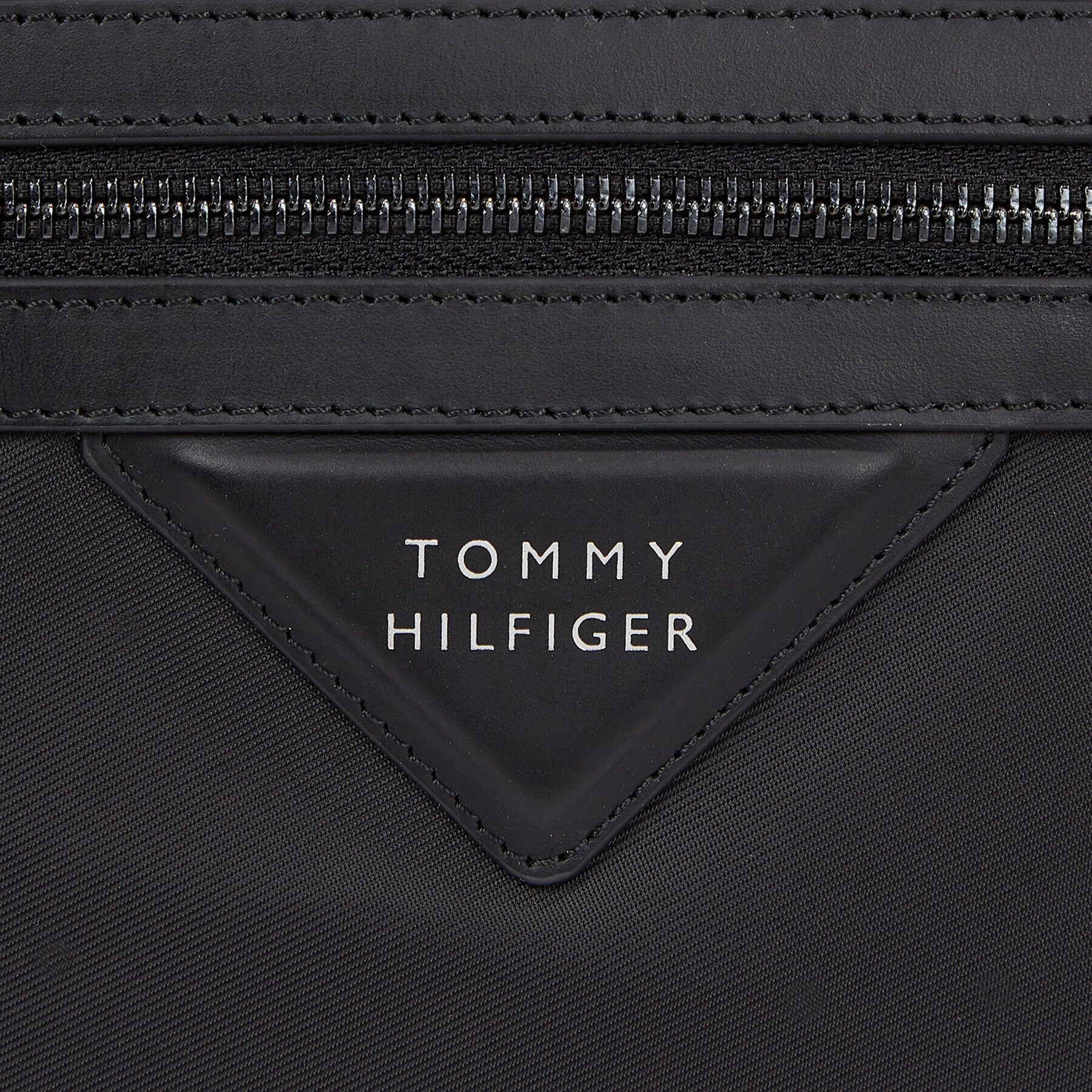 Tommy Hilfiger Раница Th Classic Prep Backpack AM0AM11528 Черен - Pepit.bg