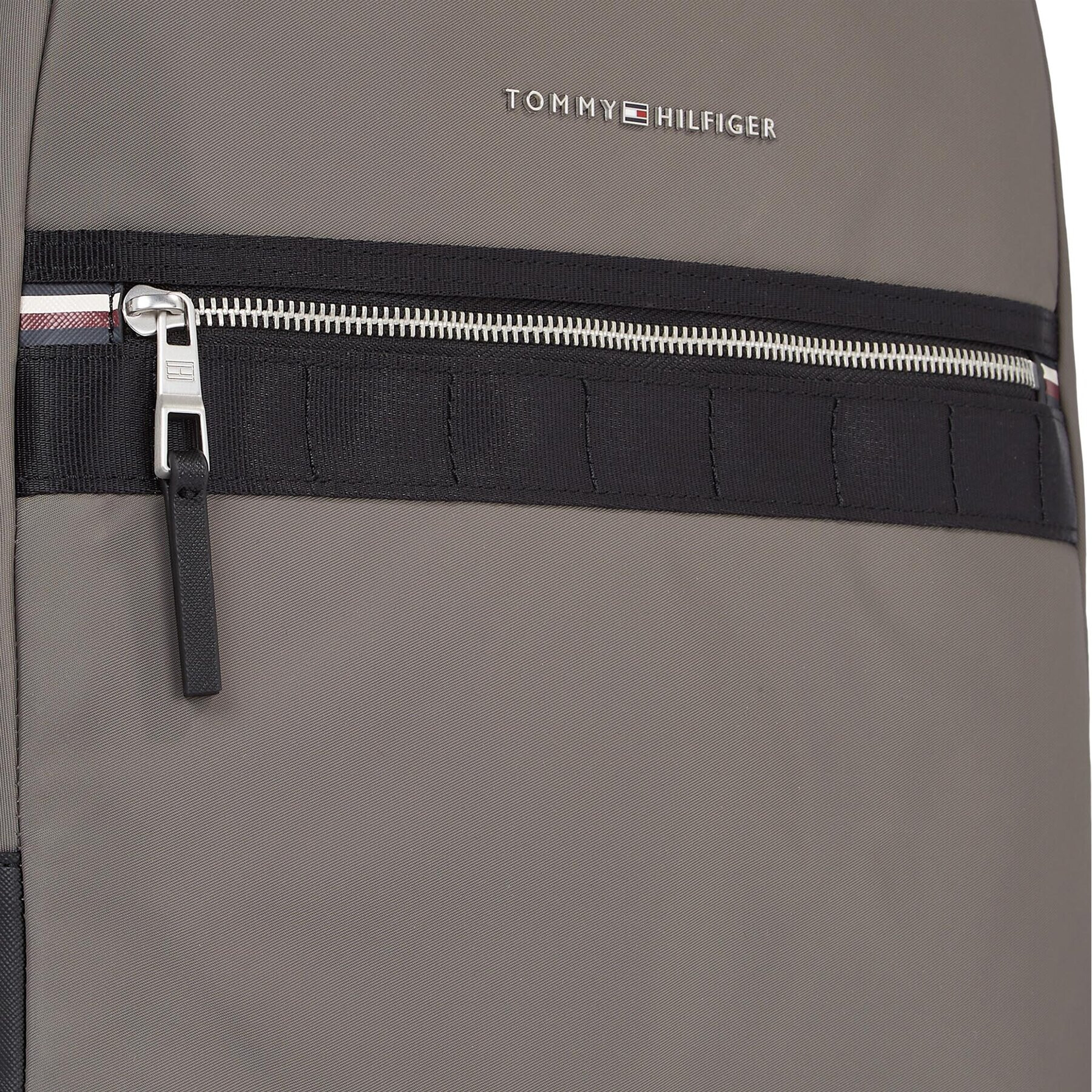 Tommy Hilfiger Раница Th Elevated Nylon Backpack AM0AM11573 Сив - Pepit.bg
