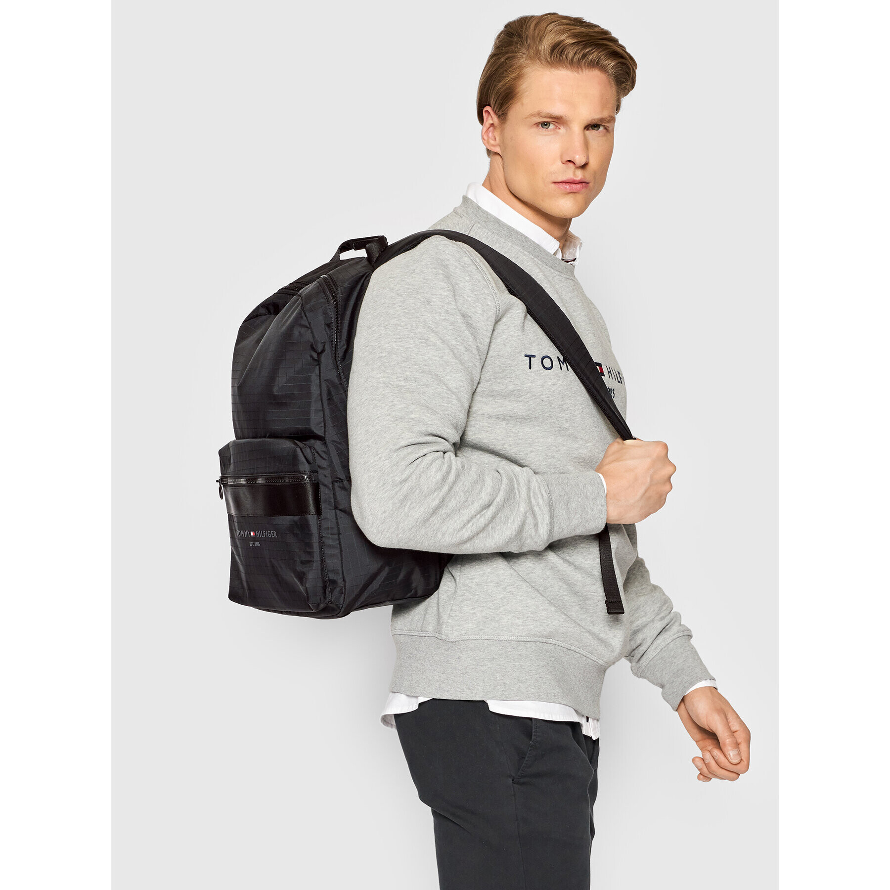 Tommy Hilfiger Раница Th Established Backpack AM0AM08678 Черен - Pepit.bg