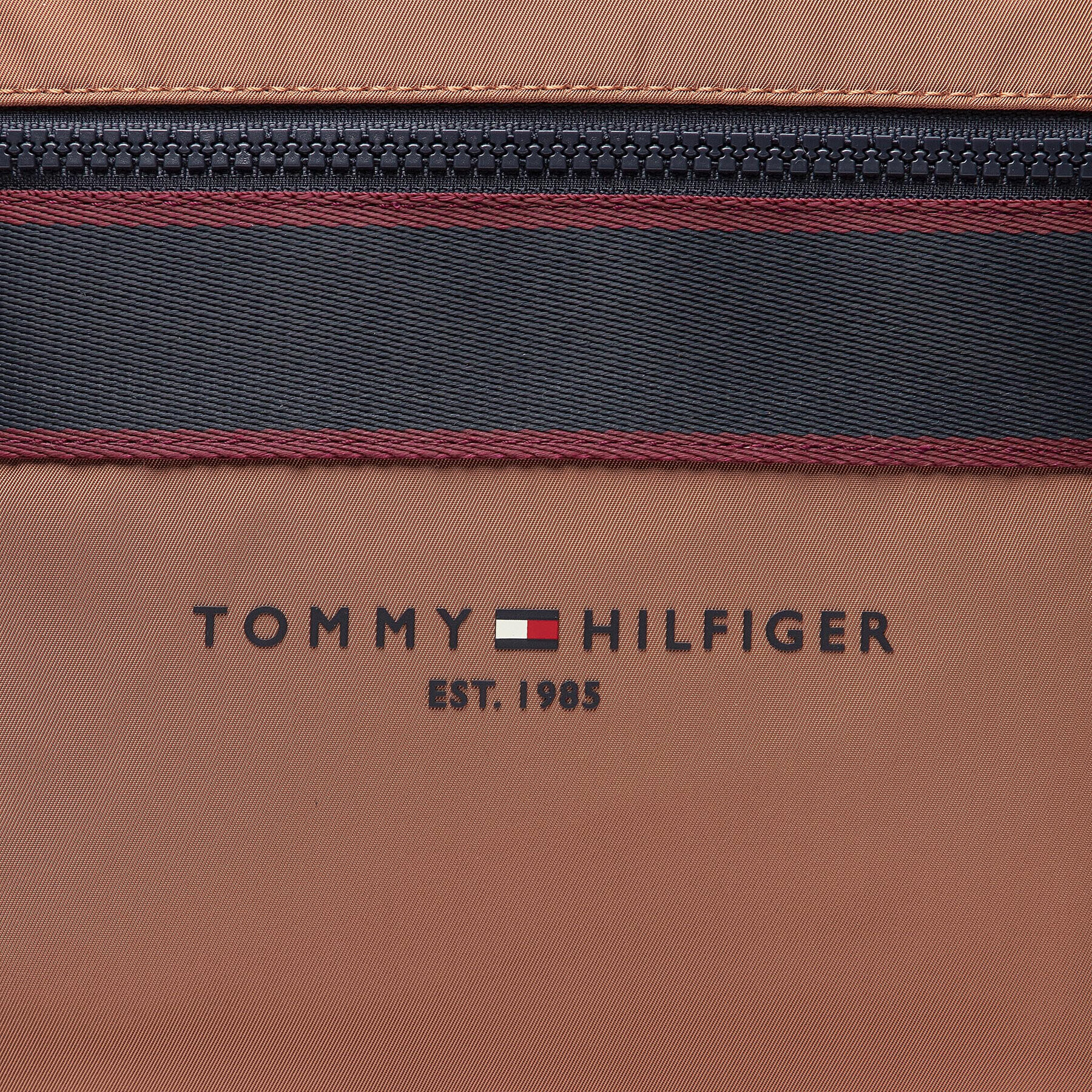 Tommy Hilfiger Раница Th Established Backpack AM0AM09272 Кафяв - Pepit.bg