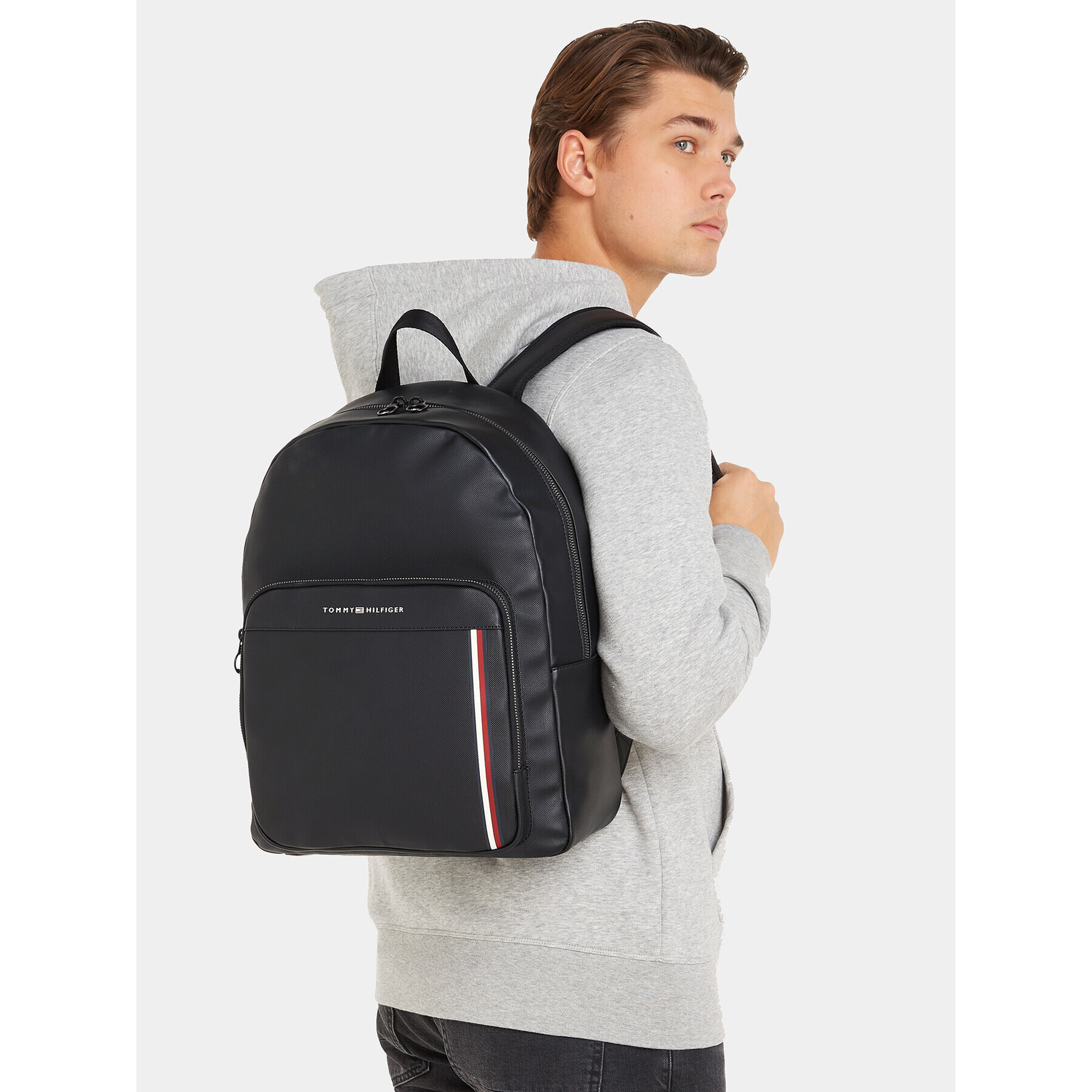 Tommy Hilfiger Раница Th Pique Pu Backpack AM0AM11317 Черен - Pepit.bg