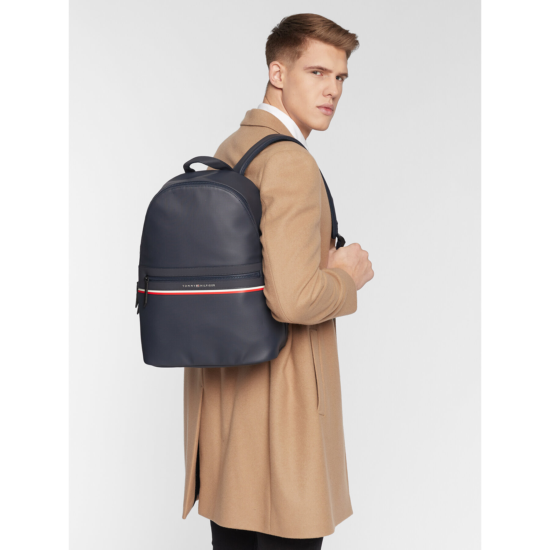 Tommy Hilfiger Раница Th Stripe Backpack AM0AM10300 Тъмносин - Pepit.bg