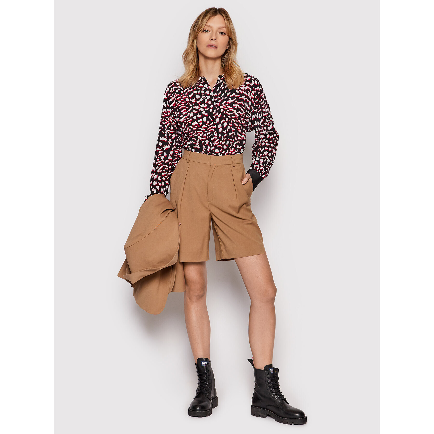 Tommy Hilfiger Риза Fleur WW0WW32686 Черен Relaxed Fit - Pepit.bg