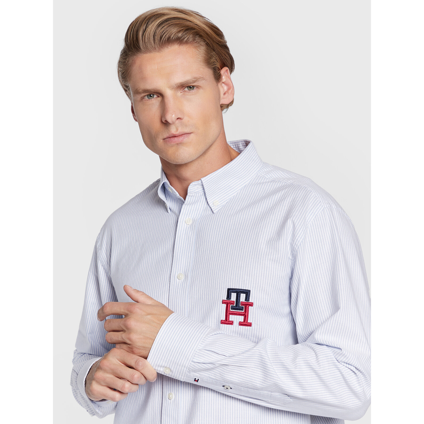 Tommy Hilfiger Риза Oxford MW0MW29252 Син Regular Fit - Pepit.bg