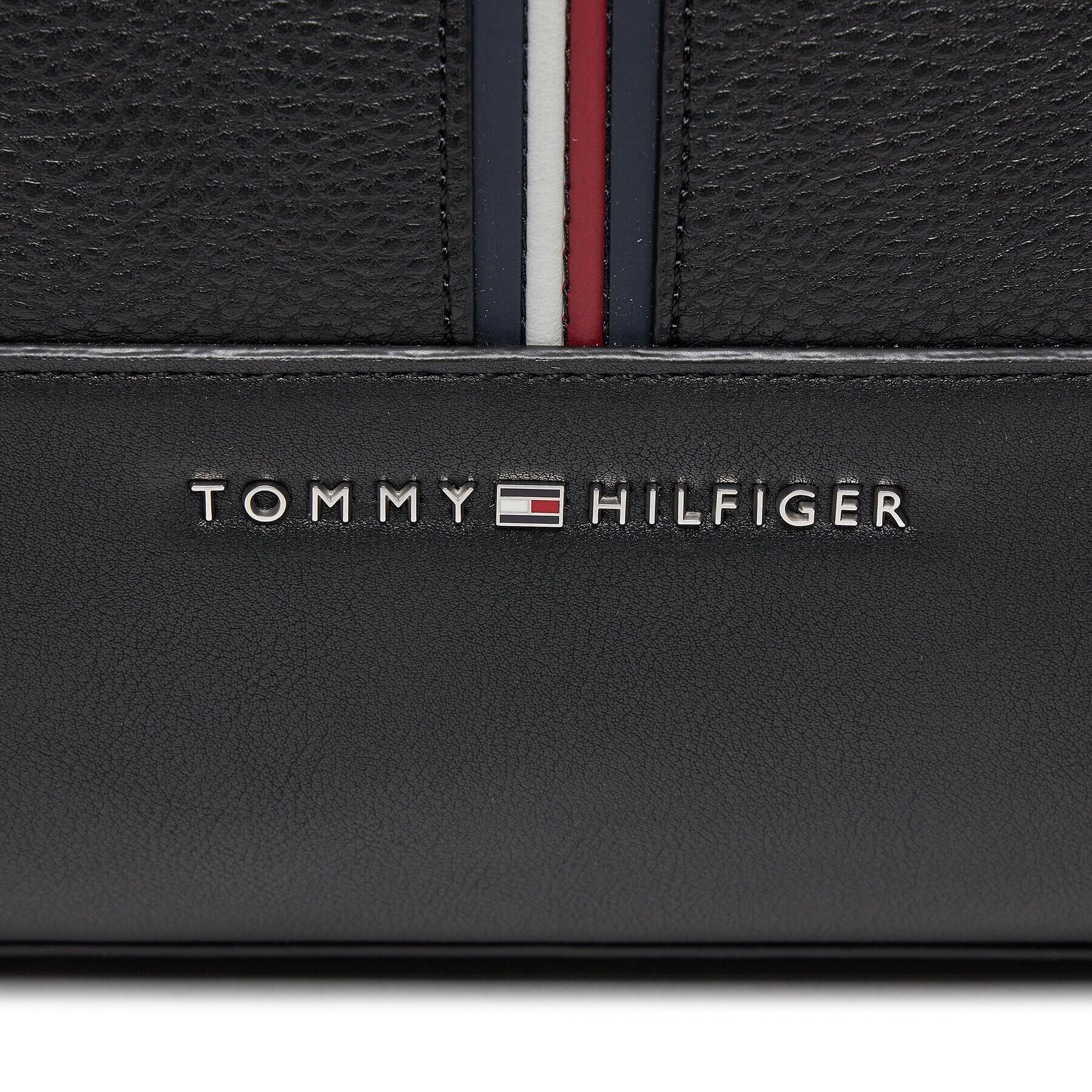 Tommy Hilfiger Сак Th Central Duffle AM0AM11821 Черен - Pepit.bg