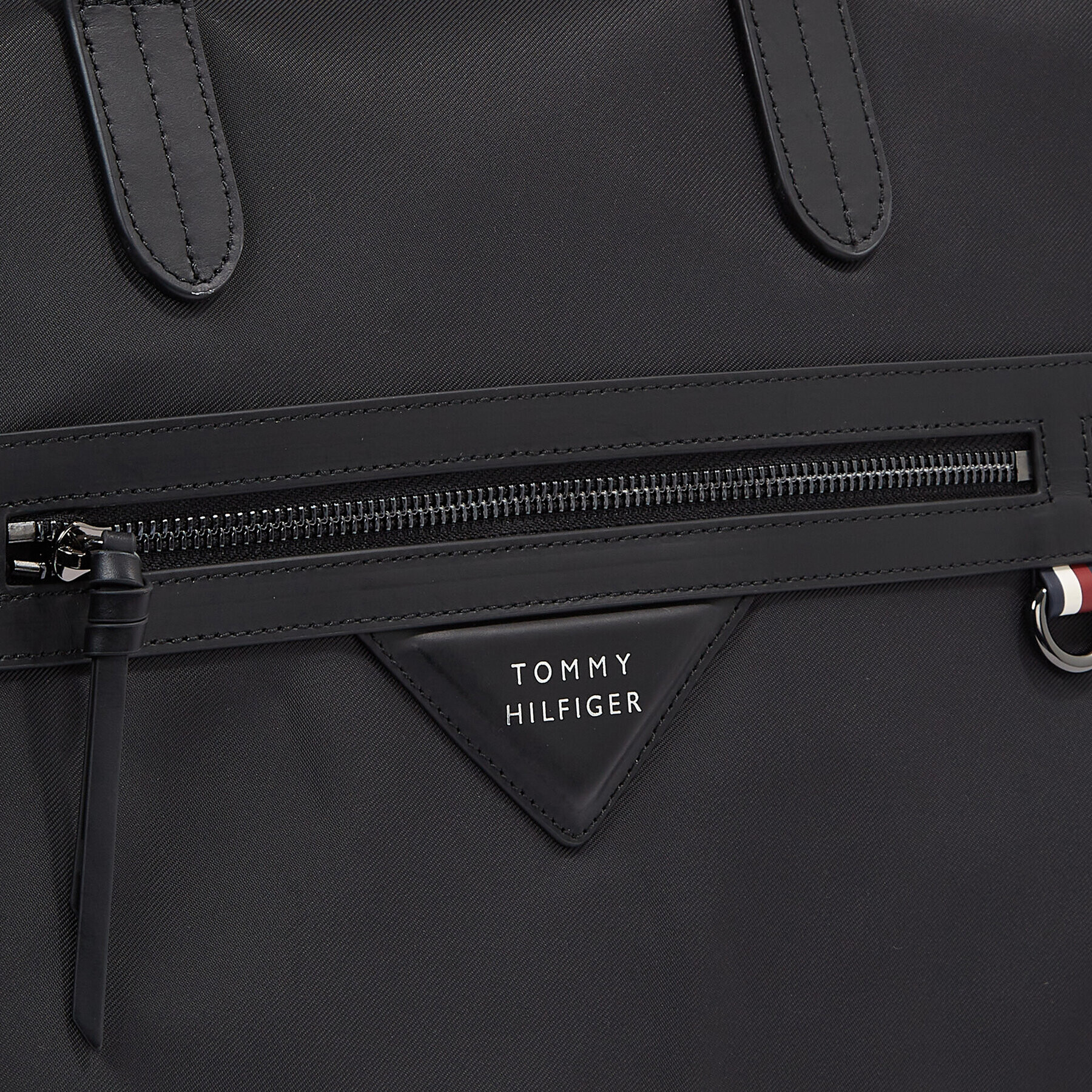 Tommy Hilfiger Сак Th Classic Prep Duffle AM0AM11527 Черен - Pepit.bg