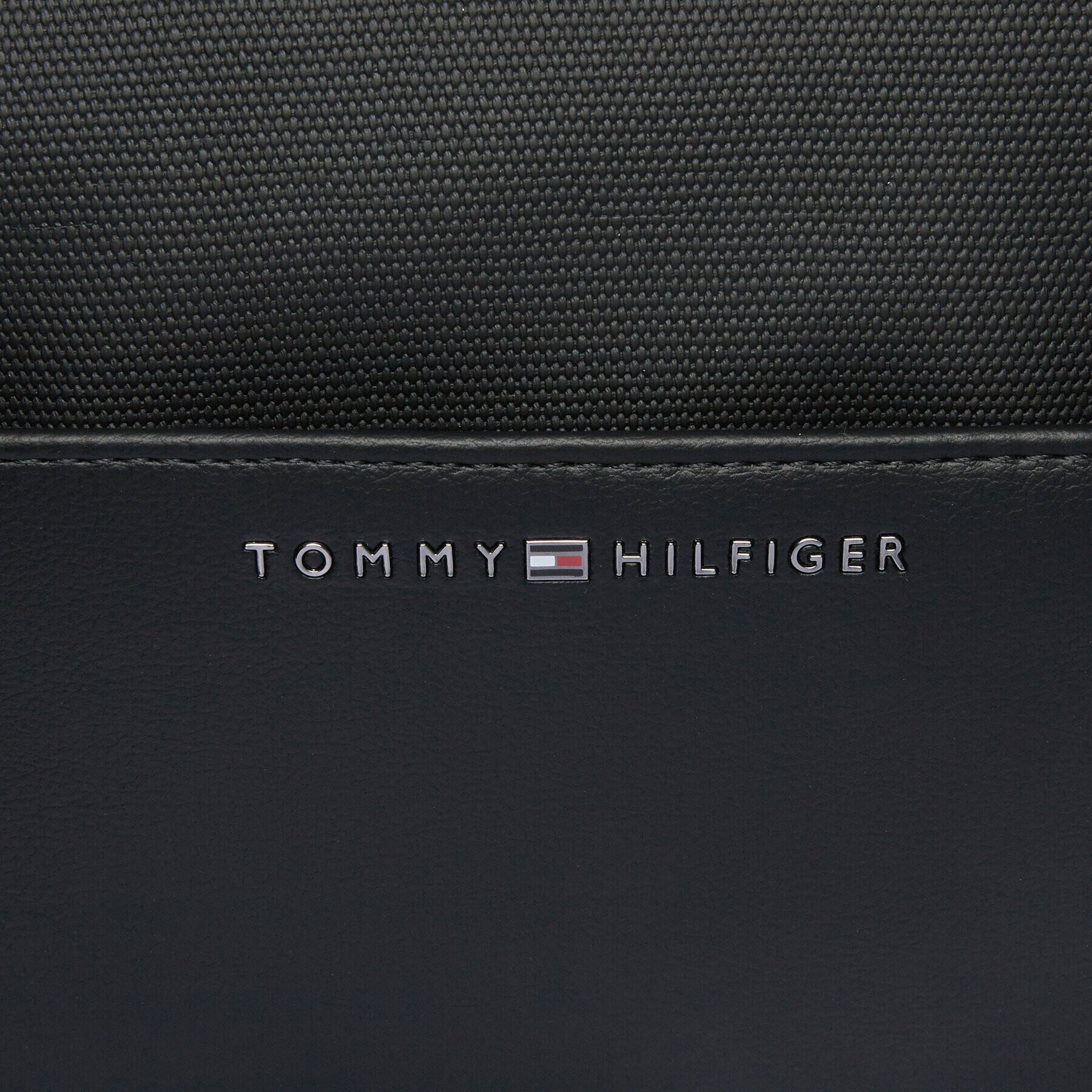 Tommy Hilfiger Сак Th Corporate Duffle AM0AM11825 Черен - Pepit.bg