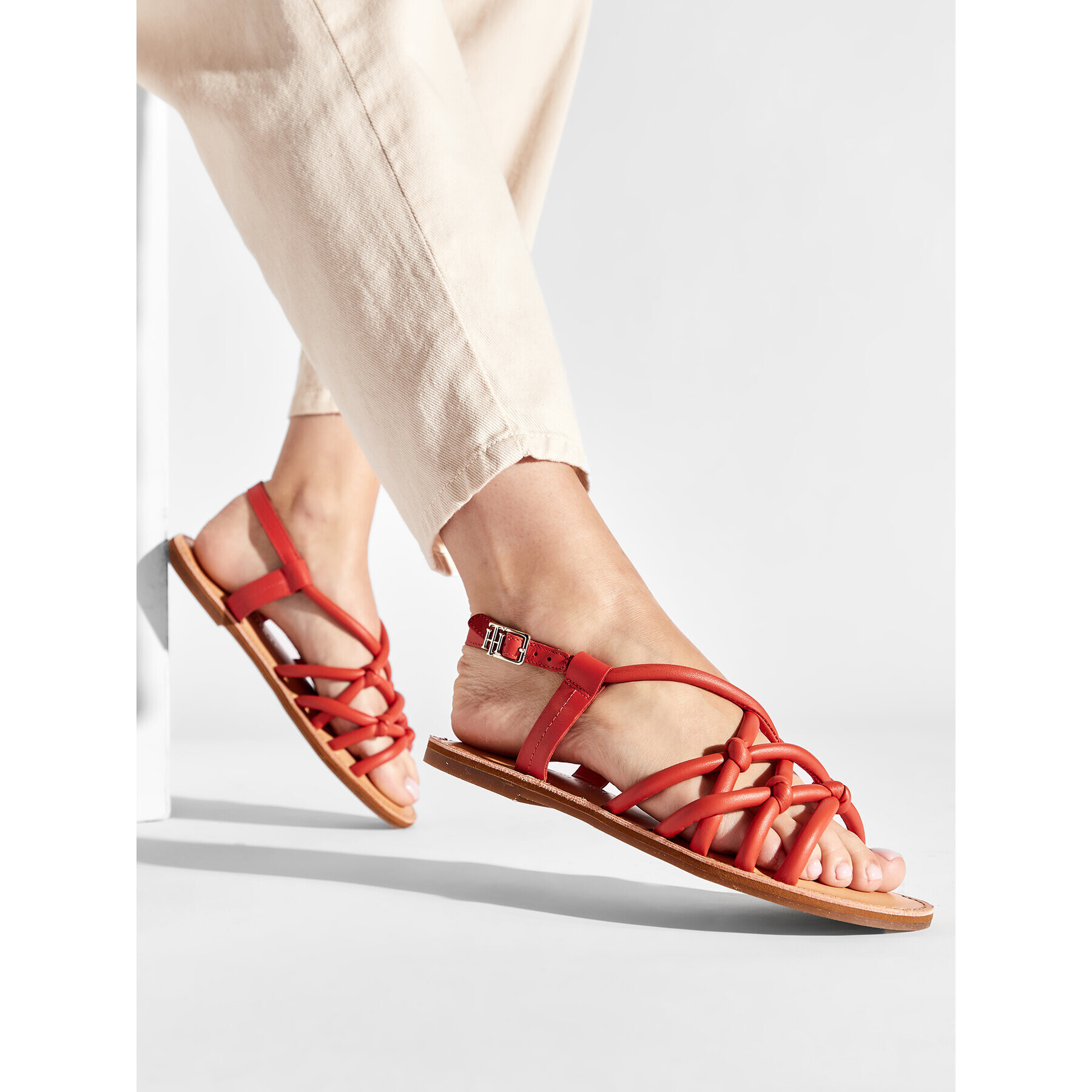 Tommy Hilfiger Сандали Flat Strappy Sandal FW0FW06668 Червен - Pepit.bg