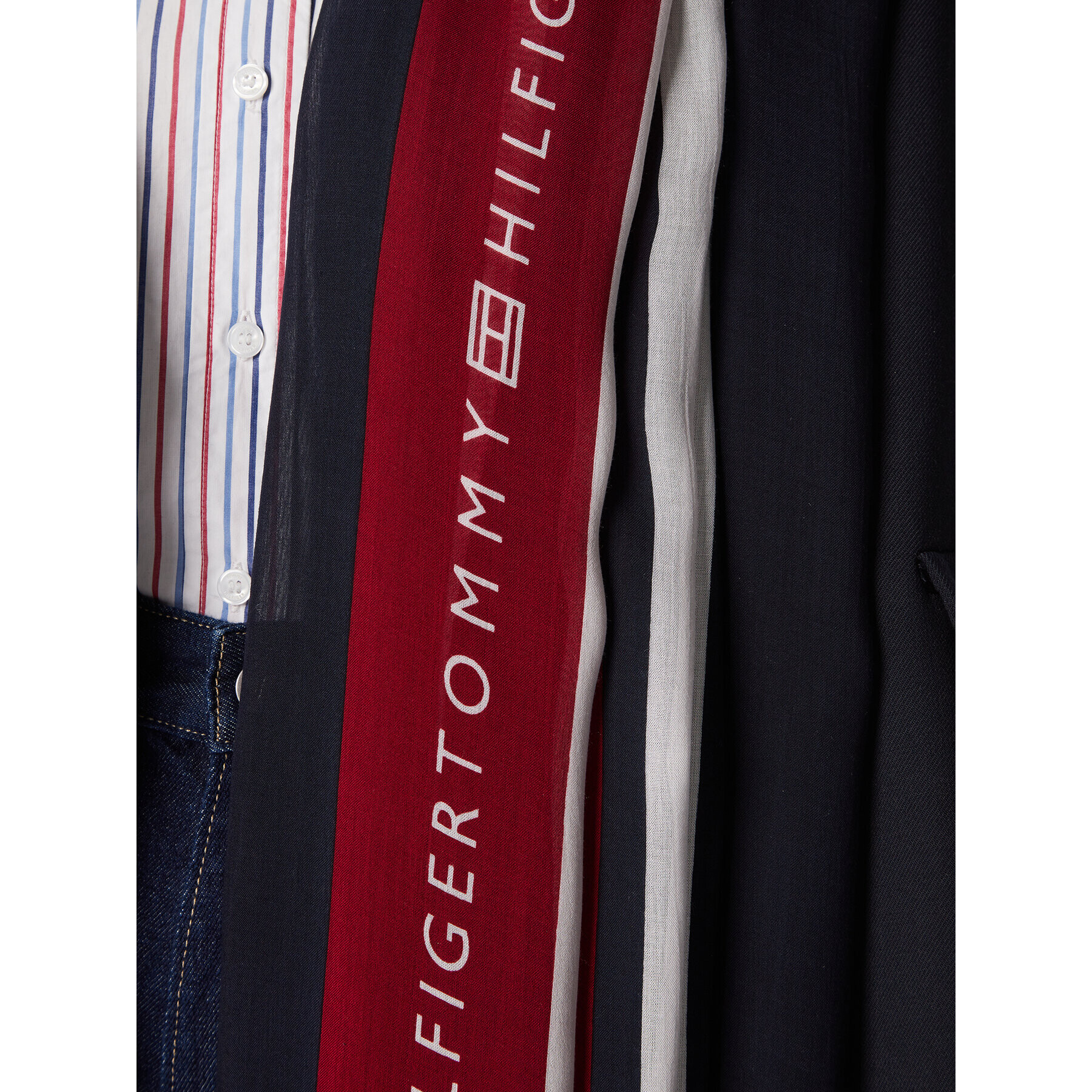 Tommy Hilfiger Шал Essential AW0AW14164 Тъмносин - Pepit.bg