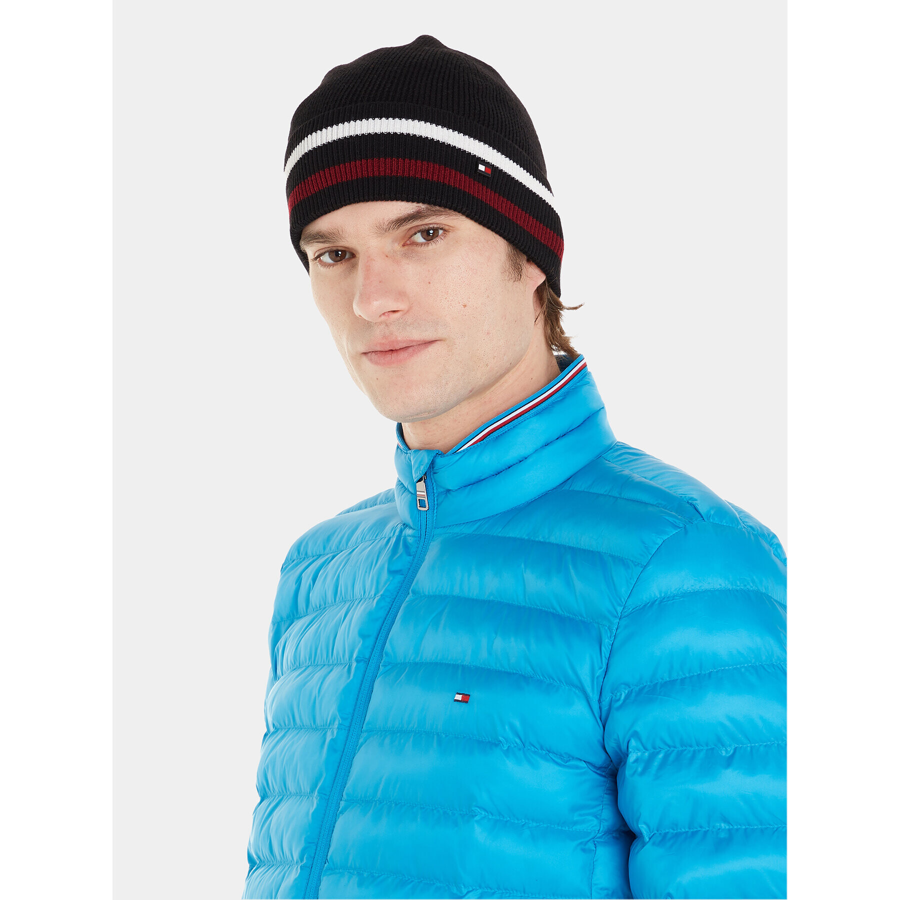 Tommy Hilfiger Шапка Elevated Wool Flag Beanie AM0AM11497 Черен - Pepit.bg